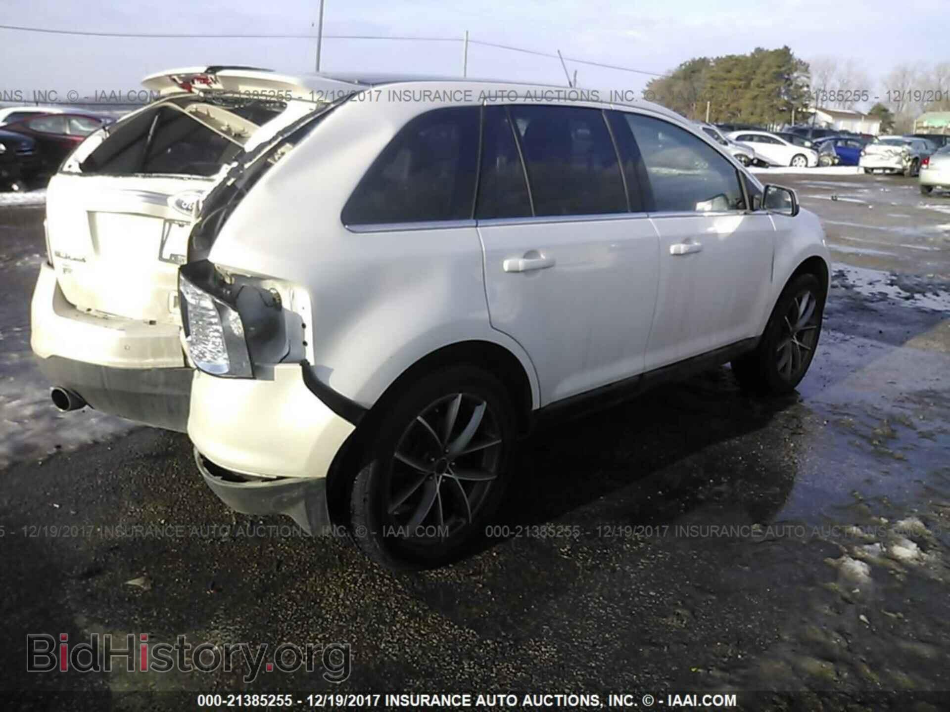 2011 Ford Edge - VIN: 2FMDK4KC4BBB15742 - Photo 4