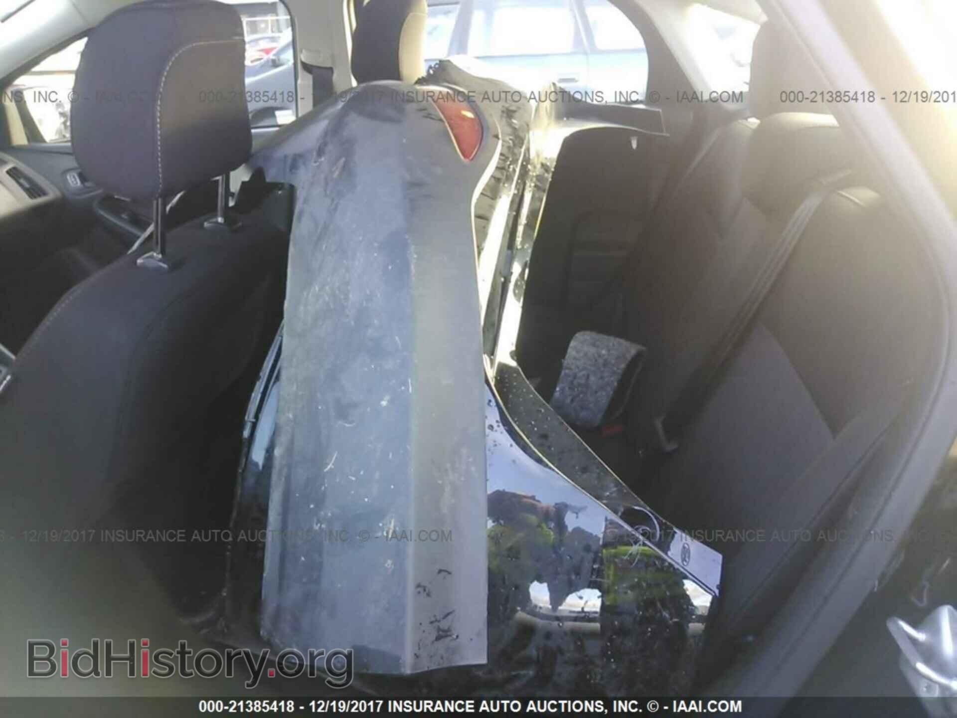2017 Ford Focus - VIN: 1FADP3E26HL348457 - Photo 8