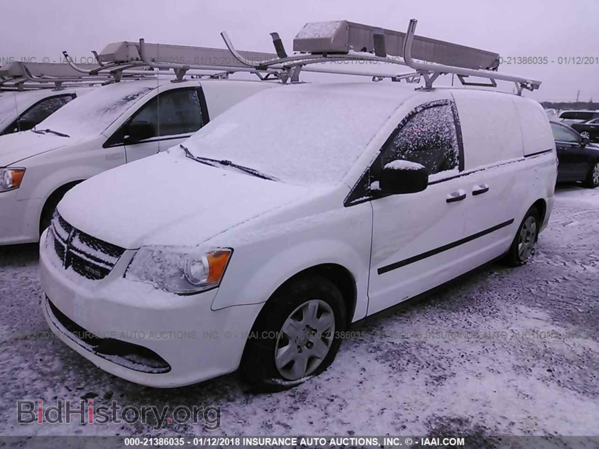 2013 Ram Tradesman - VIN: 2C4JRGAG3DR811981 - Фото 2