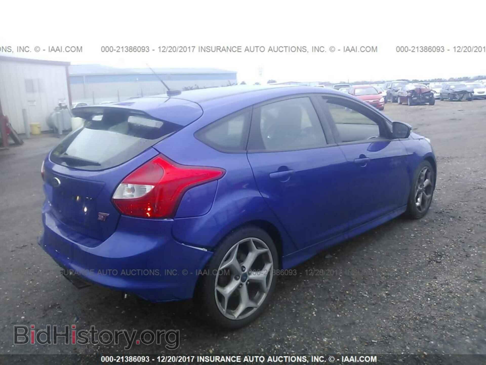 2013 Ford Focus - VIN: 1FADP3L95DL350307 - Фото 4