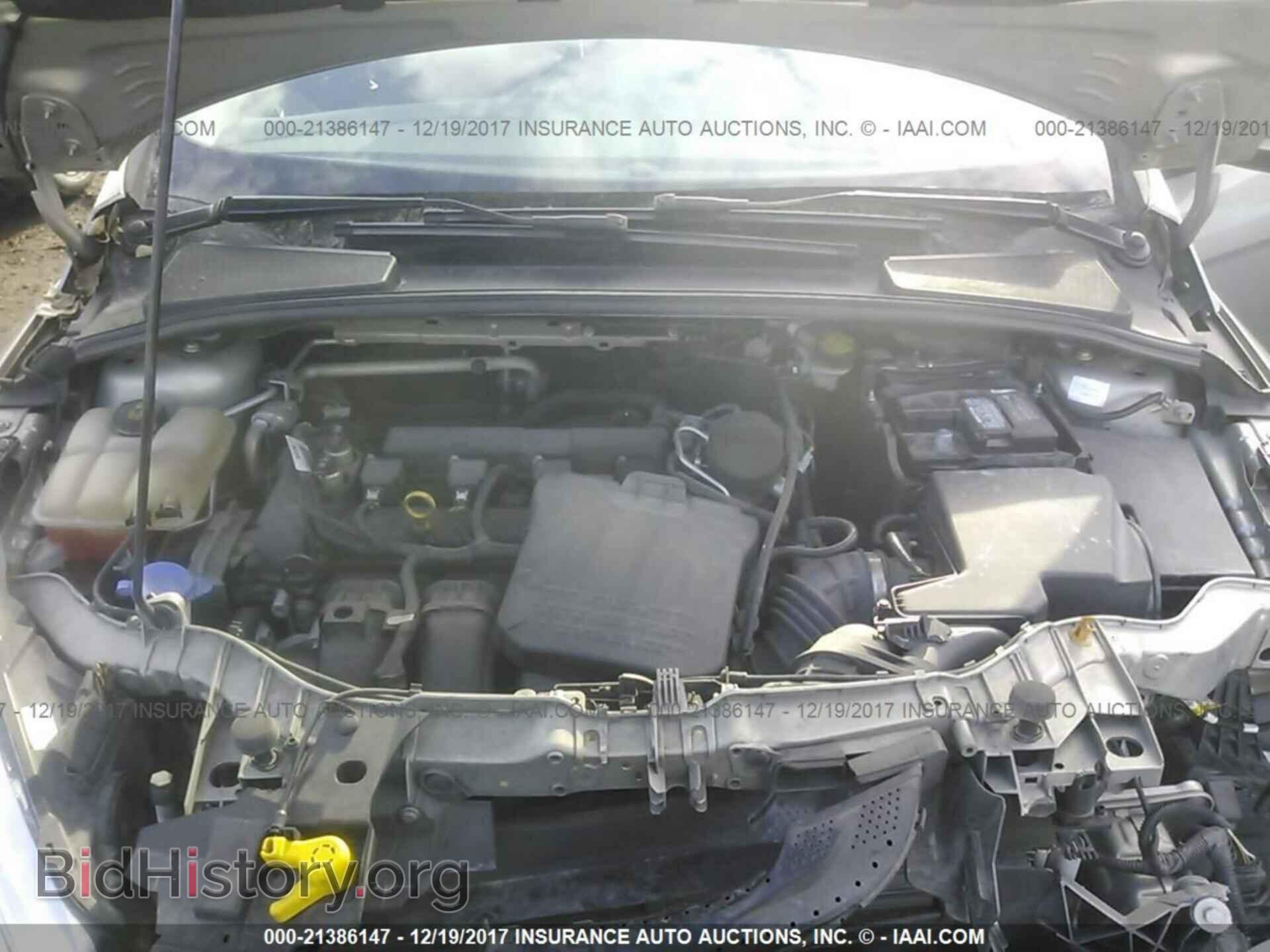 2015 Ford Focus - VIN: 1FADP3F26FL317740 - Photo 10