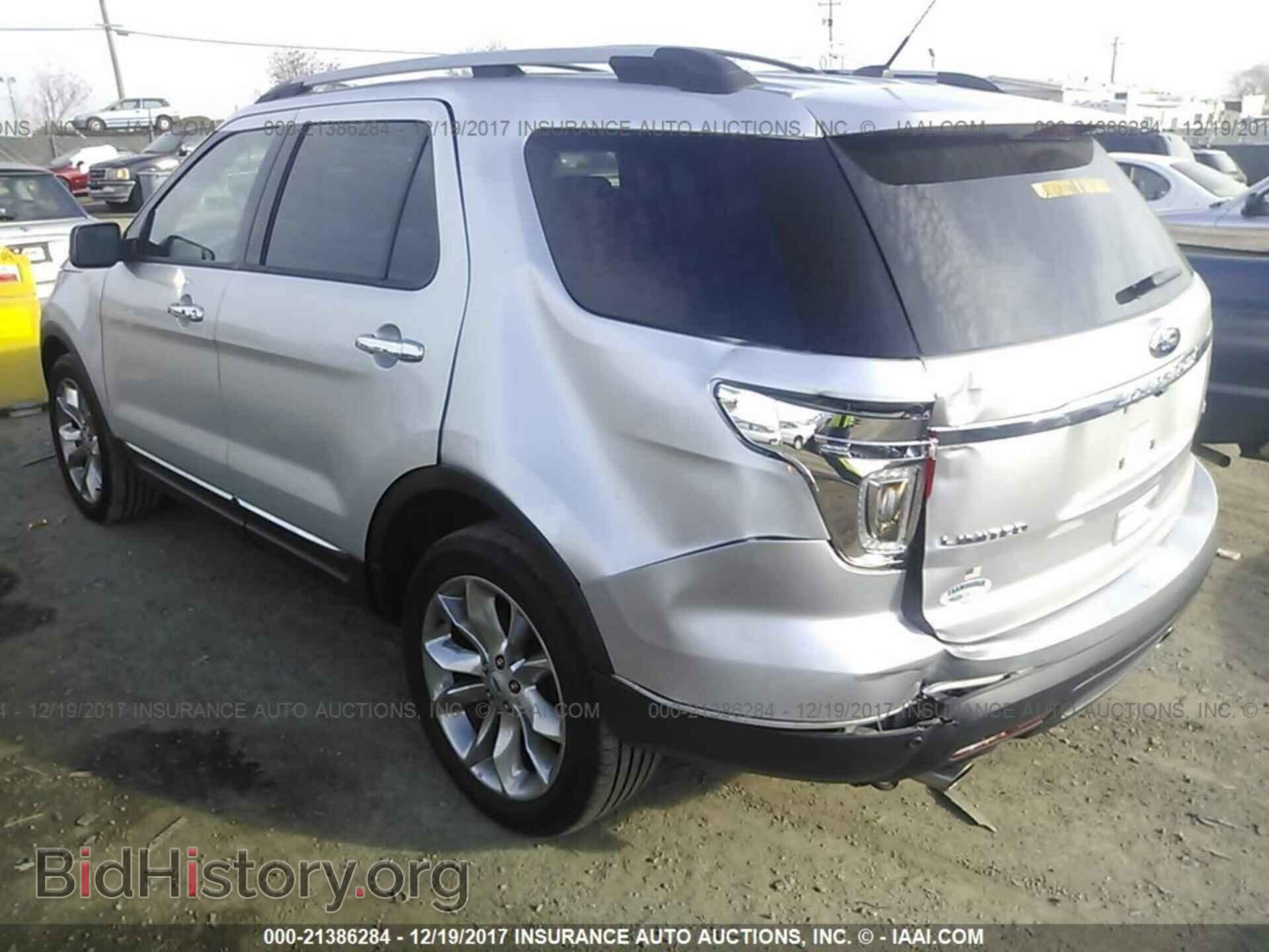 2013 Ford Explorer - VIN: 1FM5K8F85DGA16022 - Фото 3