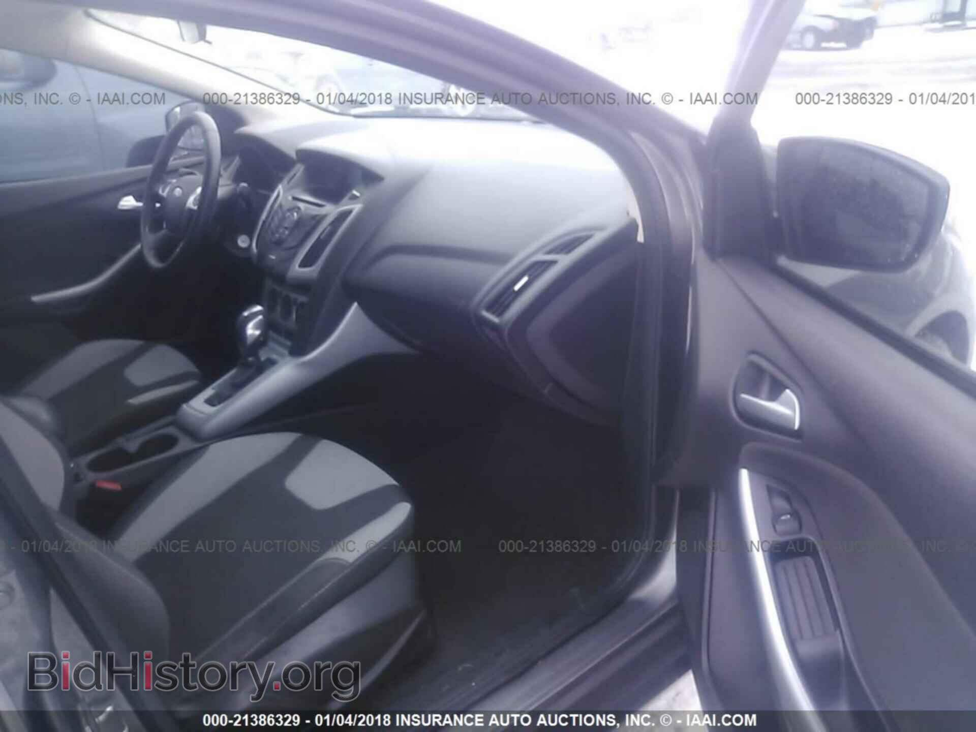 2012 Ford Focus - VIN: 1FAHP3F26CL408486 - Photo 5