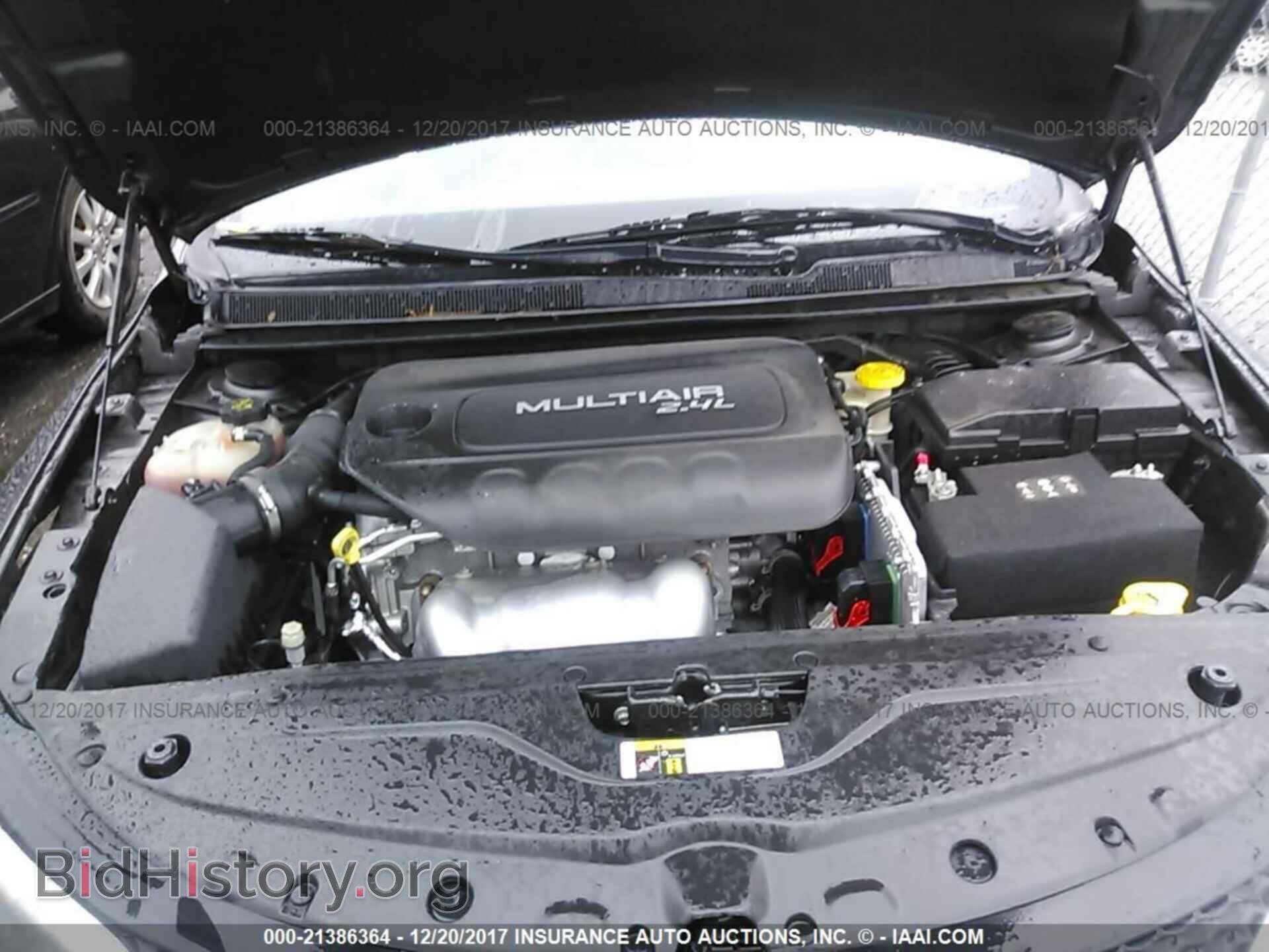 2015 Chrysler 200 - VIN: 1C3CCCAB7FN682722 - Photo 10