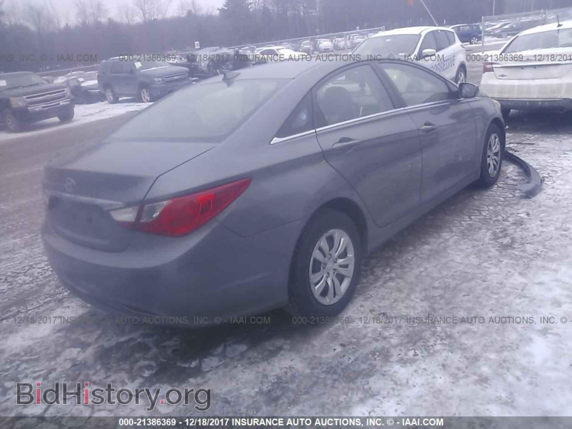2012 Hyundai Sonata - VIN: 5NPEB4ACXCH363316 - Фото 4