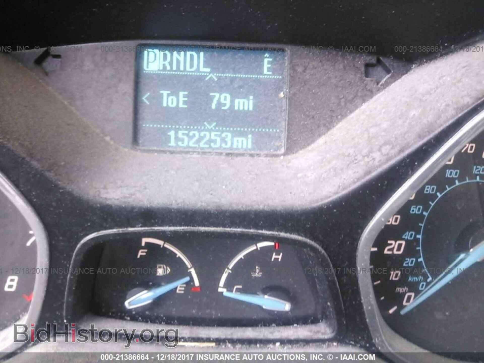 2012 Ford Focus - VIN: 1FAHP3F27CL141729 - Photo 7