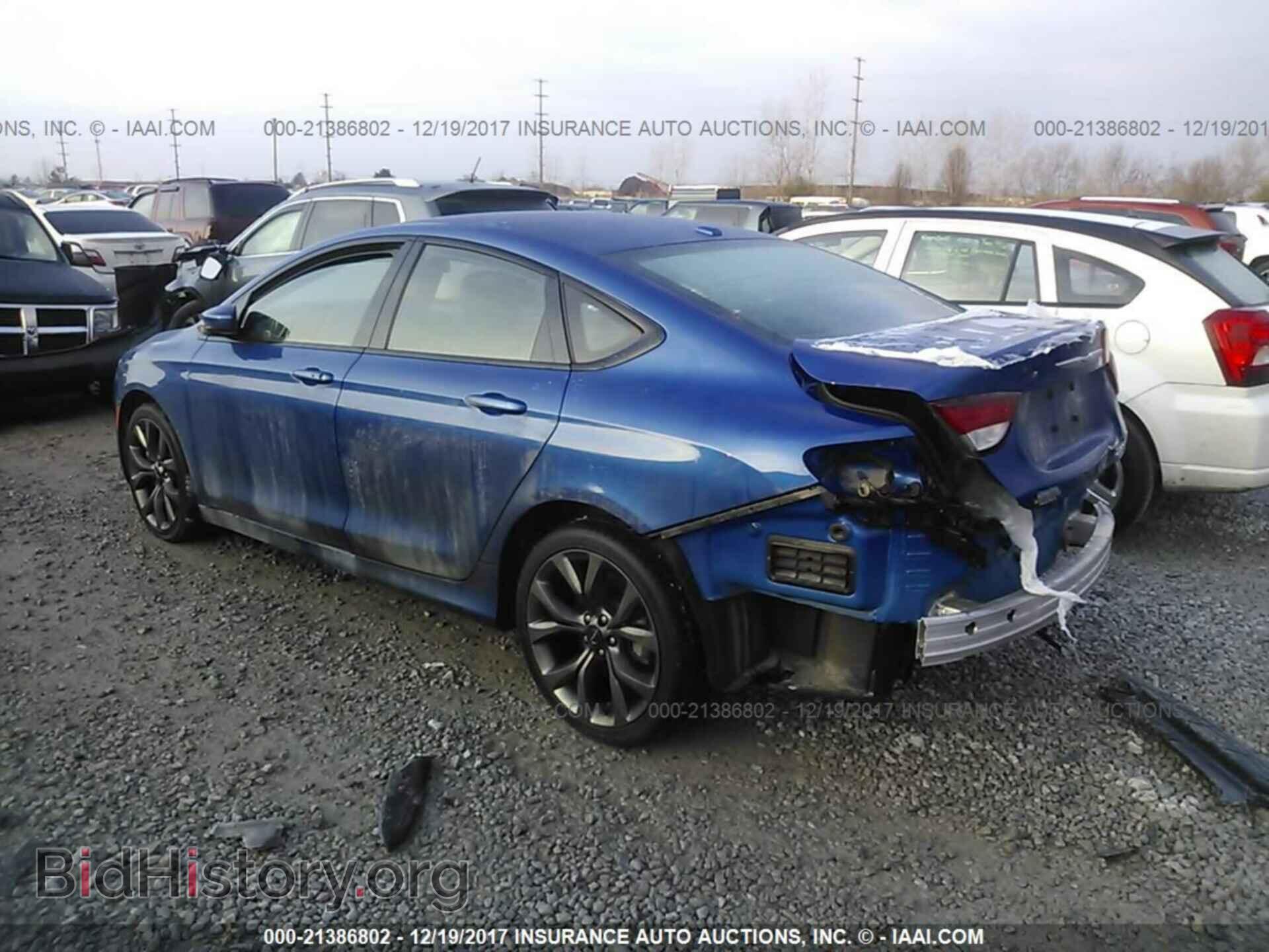 2015 Chrysler 200 - VIN: 1C3CCCBB2FN626184 - Фото 3