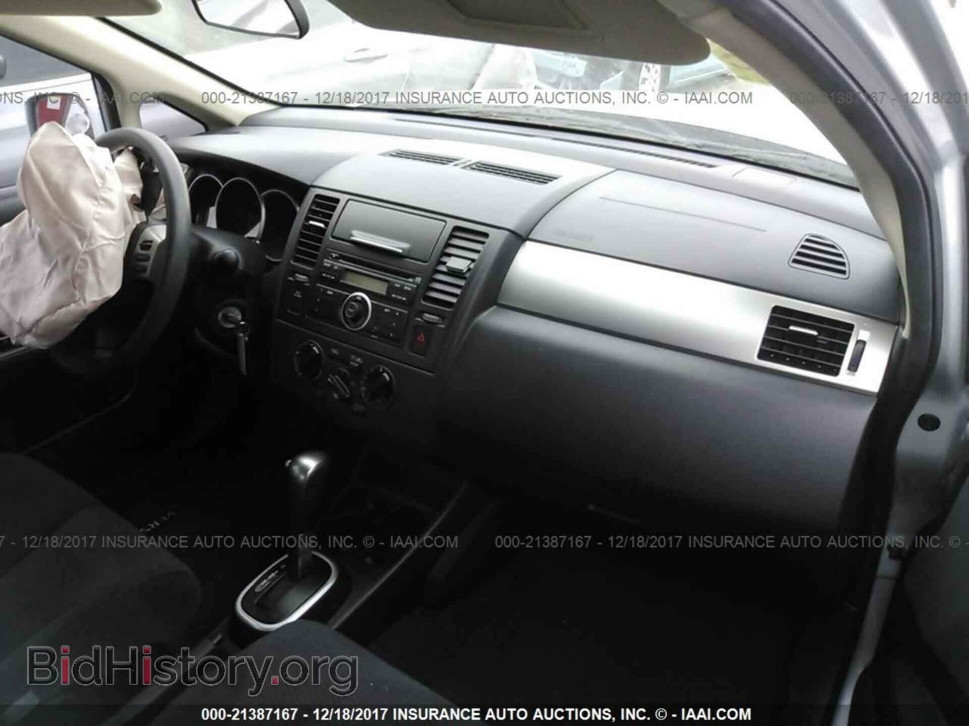 2011 Nissan Versa - VIN: 3N1BC1CP3BL492451 - Фото 5