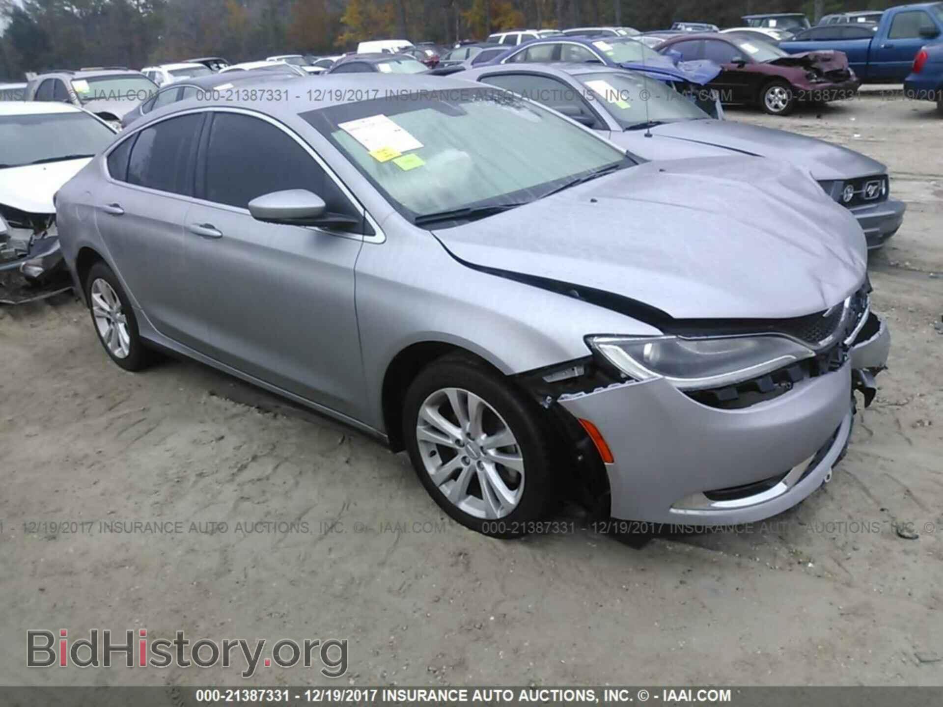Photo 1C3CCCAB5FN606920 - Chrysler 200 2015