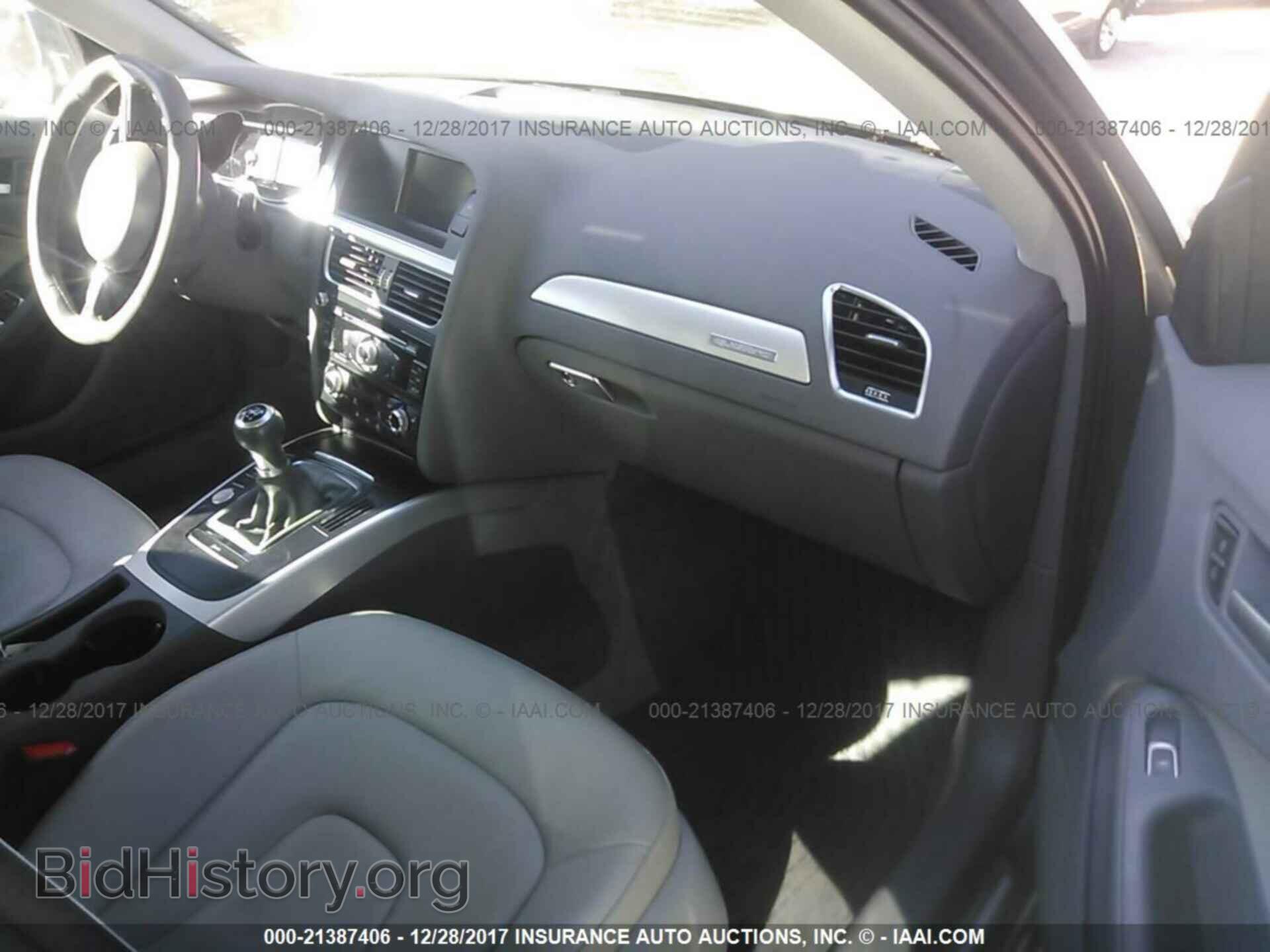 2016 Audi A4 - VIN: WAUDFAFLXGN000802 - Photo 5