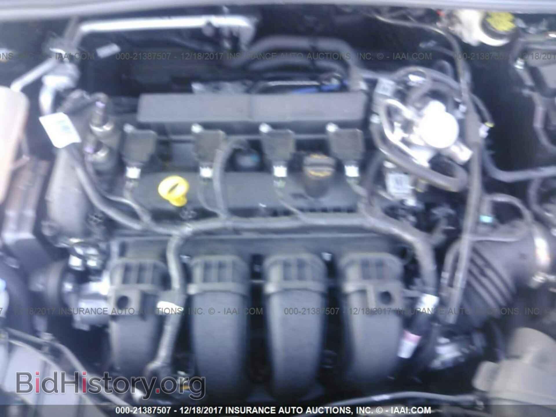 2016 Ford Focus - VIN: 1FADP3E20GL379928 - Фото 10