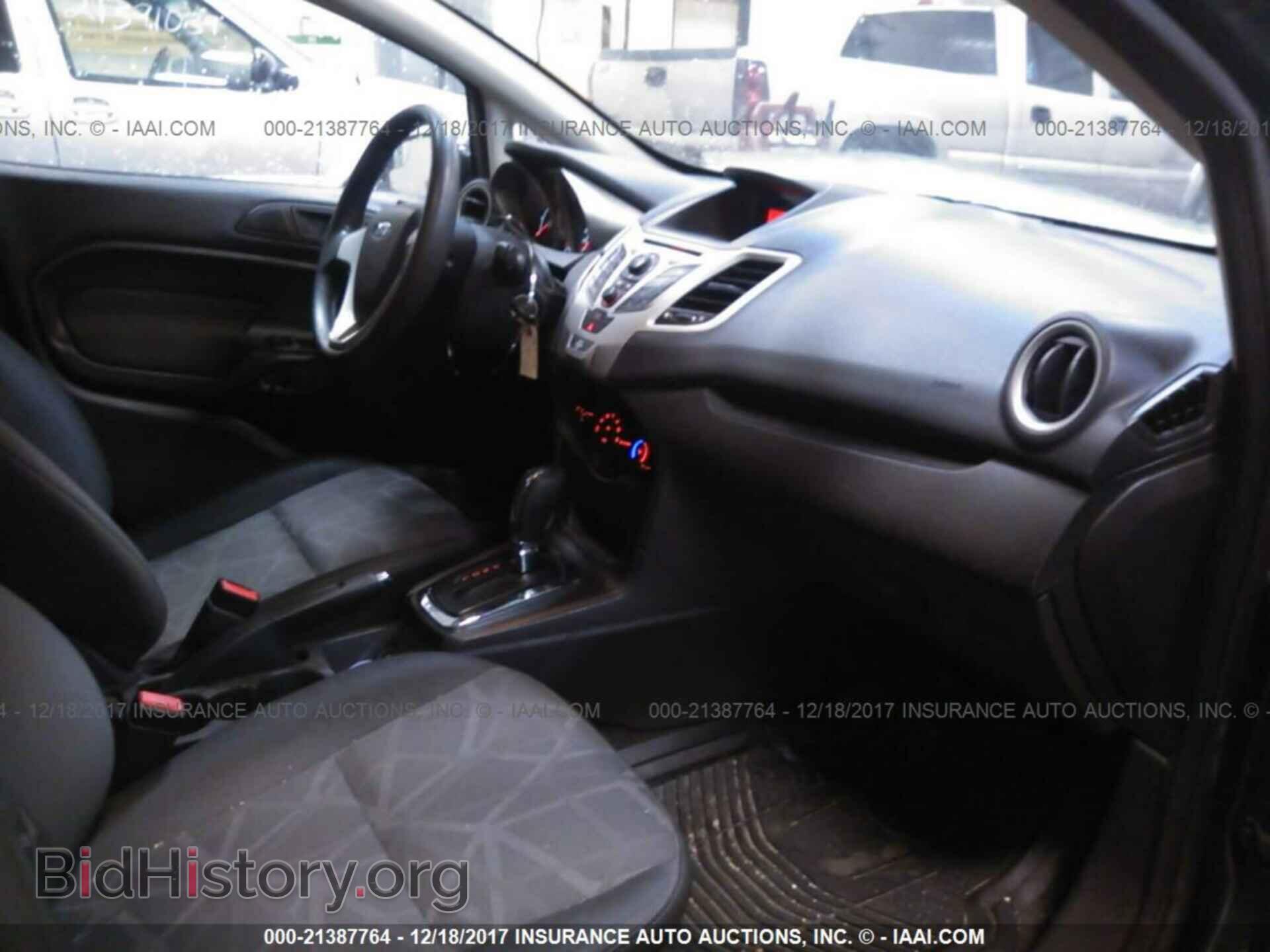 2011 Ford Fiesta - VIN: 3FADP4EJ6BM181097 - Фото 5