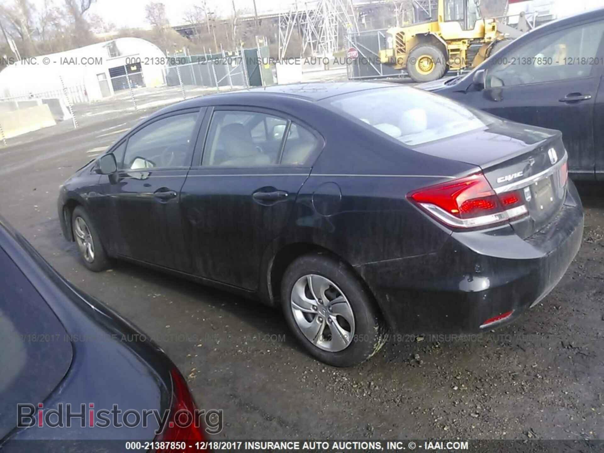 2013 Honda Civic - VIN: 2HGFB2F56DH572972 - Фото 3