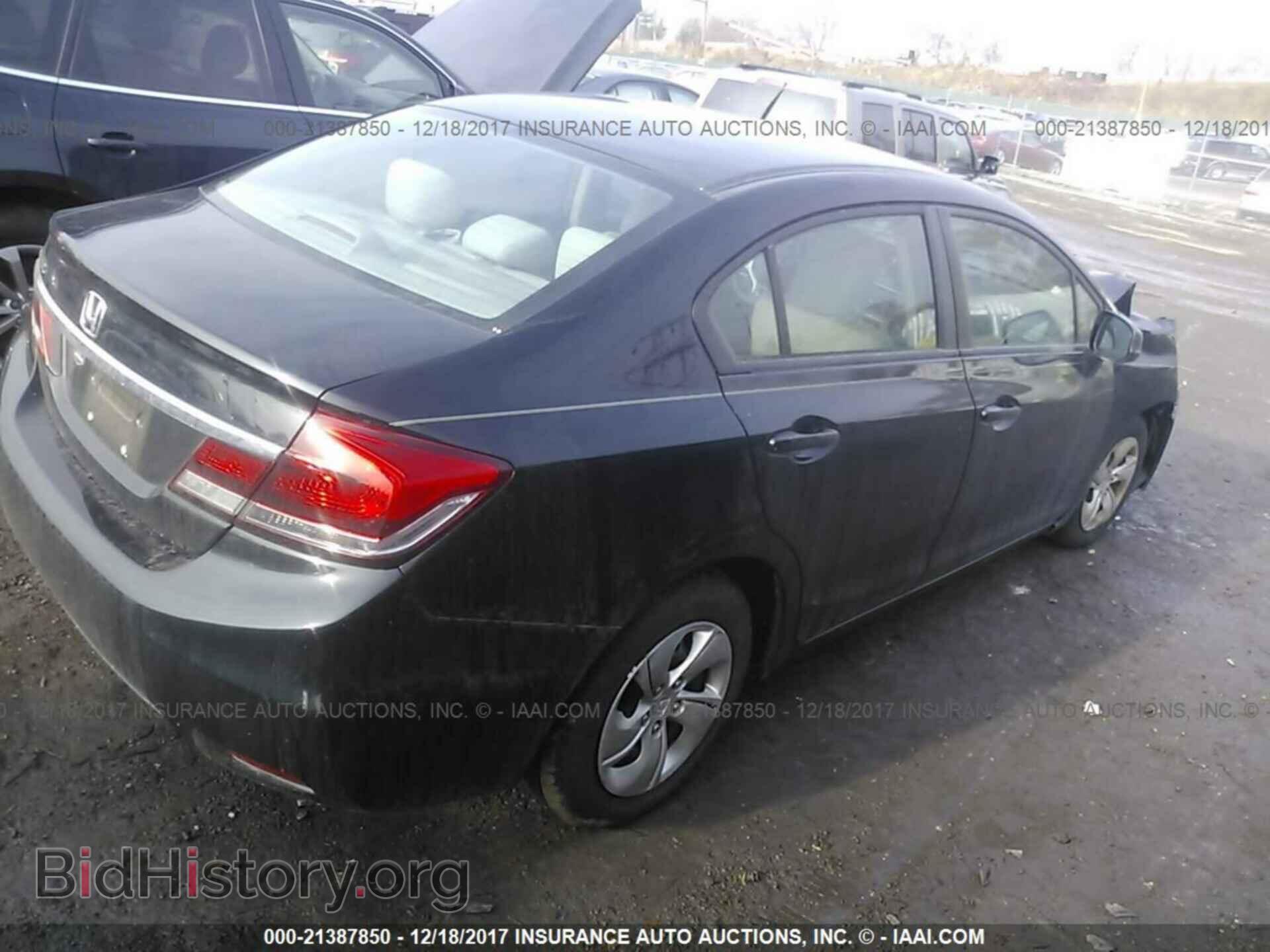 2013 Honda Civic - VIN: 2HGFB2F56DH572972 - Фото 4