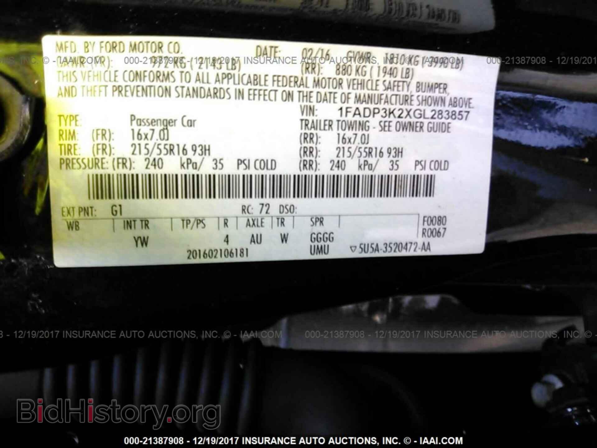 2016 Ford Focus - VIN: 1FADP3K2XGL283857 - Фото 9