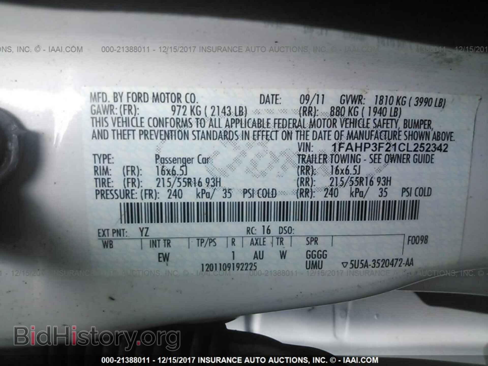 2012 Ford Focus - VIN: 1FAHP3F21CL252342 - Photo 9