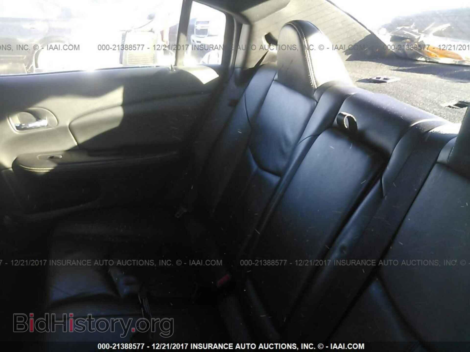 2013 Chrysler 200 - VIN: 1C3CCBCG5DN528347 - Photo 8