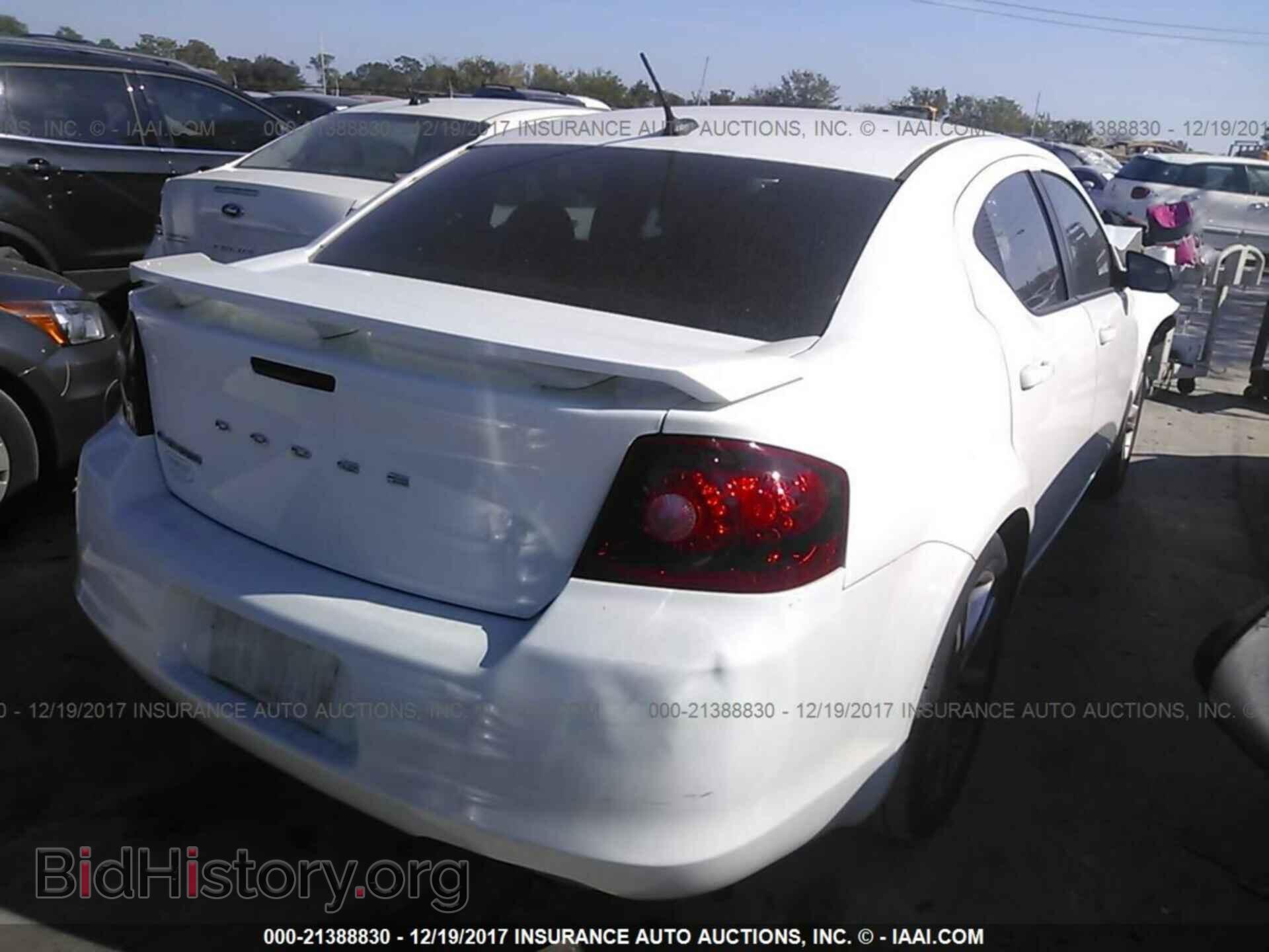 2014 Dodge Avenger - VIN: 1C3CDZAB2EN133654 - Photo 4
