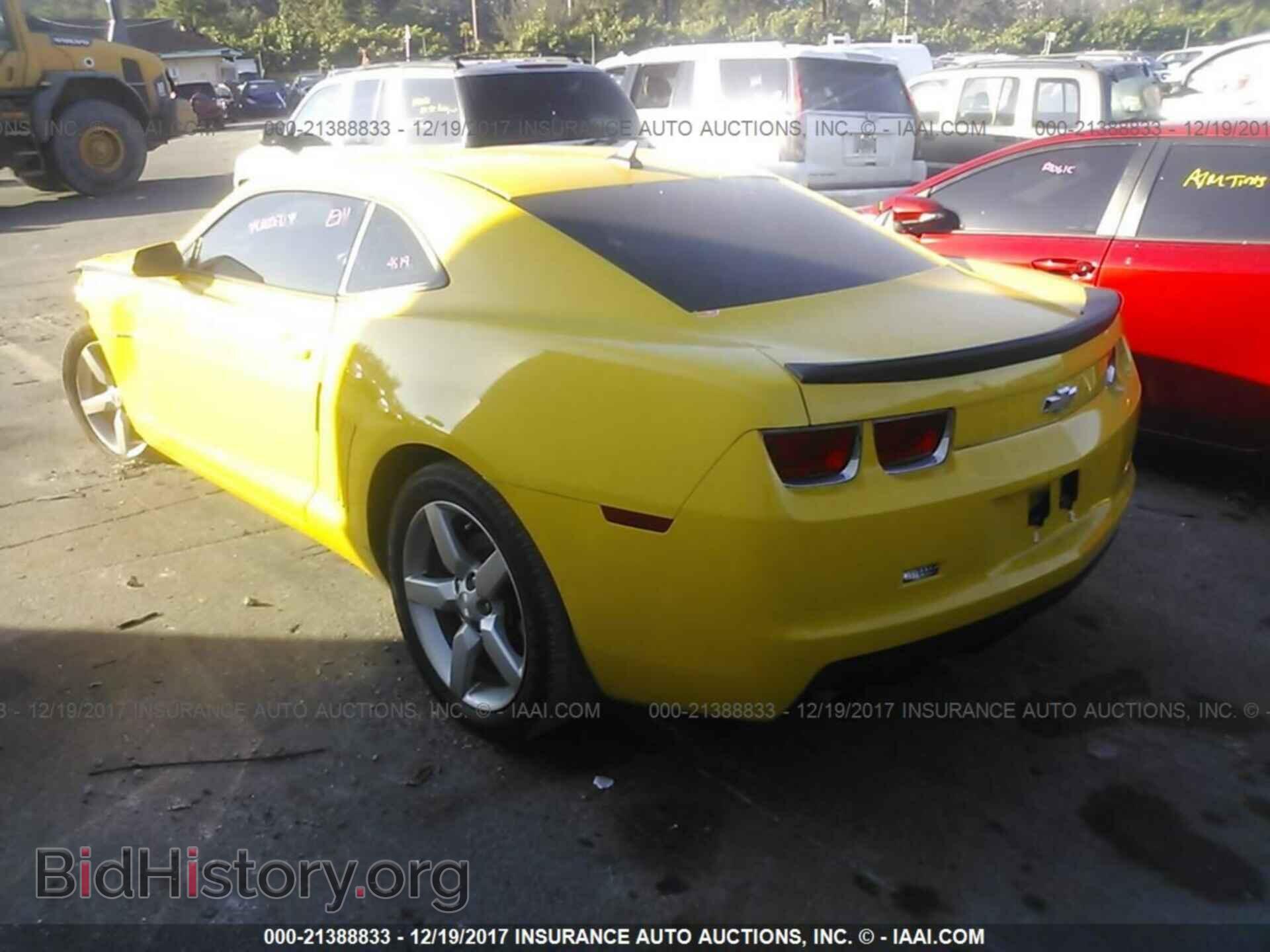 2011 Chevrolet Camaro - VIN: 2G1FE1ED7B9206480 - Фото 3