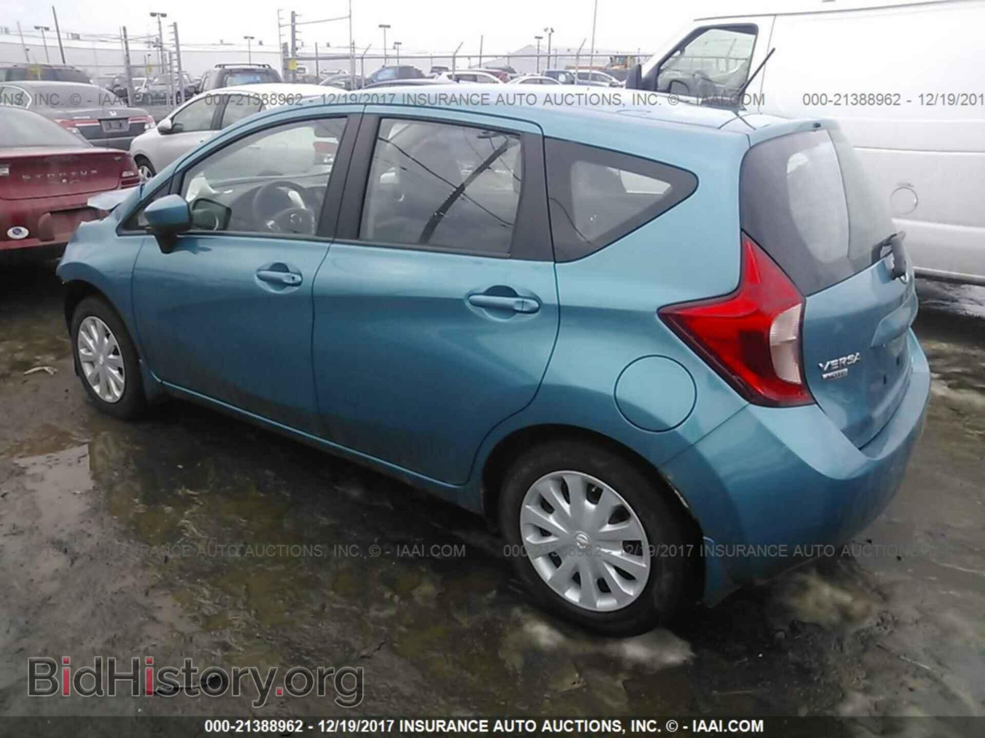 2016 Nissan Versa note - VIN: 3N1CE2CP8GL369367 - Фото 3