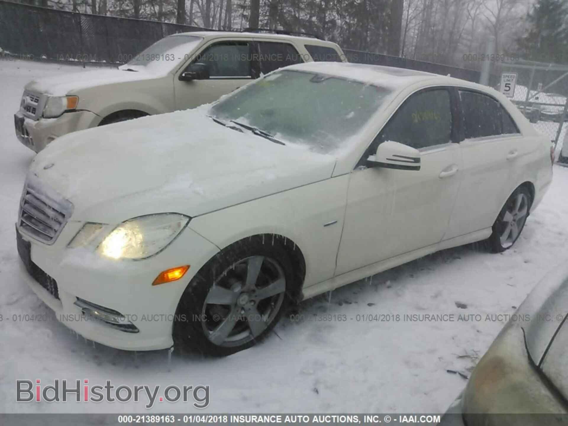 2012 Mercedes-benz E - VIN: WDDHF8JB0CA618052 - Фото 2