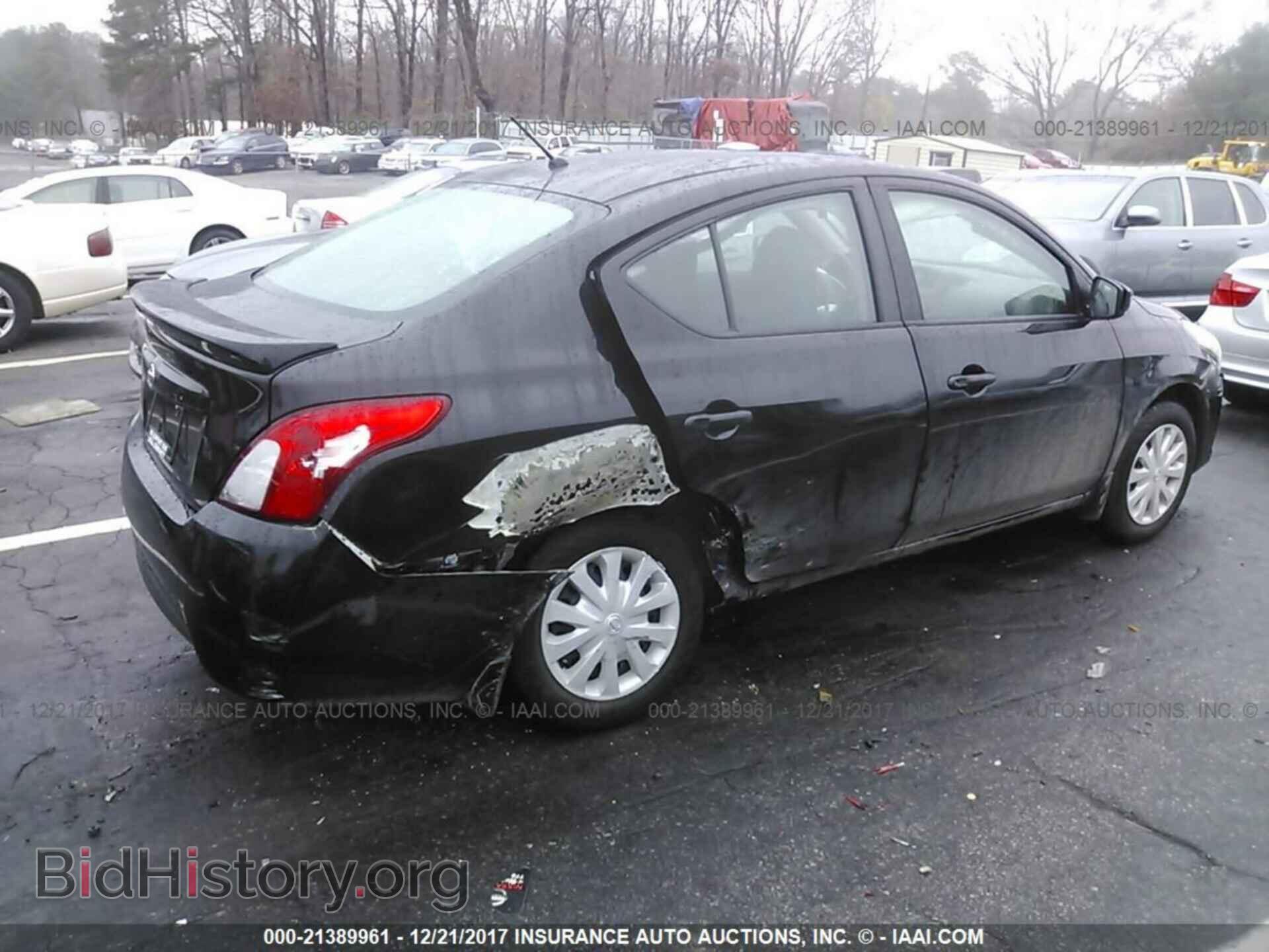 2017 Nissan Versa - VIN: 3N1CN7AP0HL869461 - Фото 4