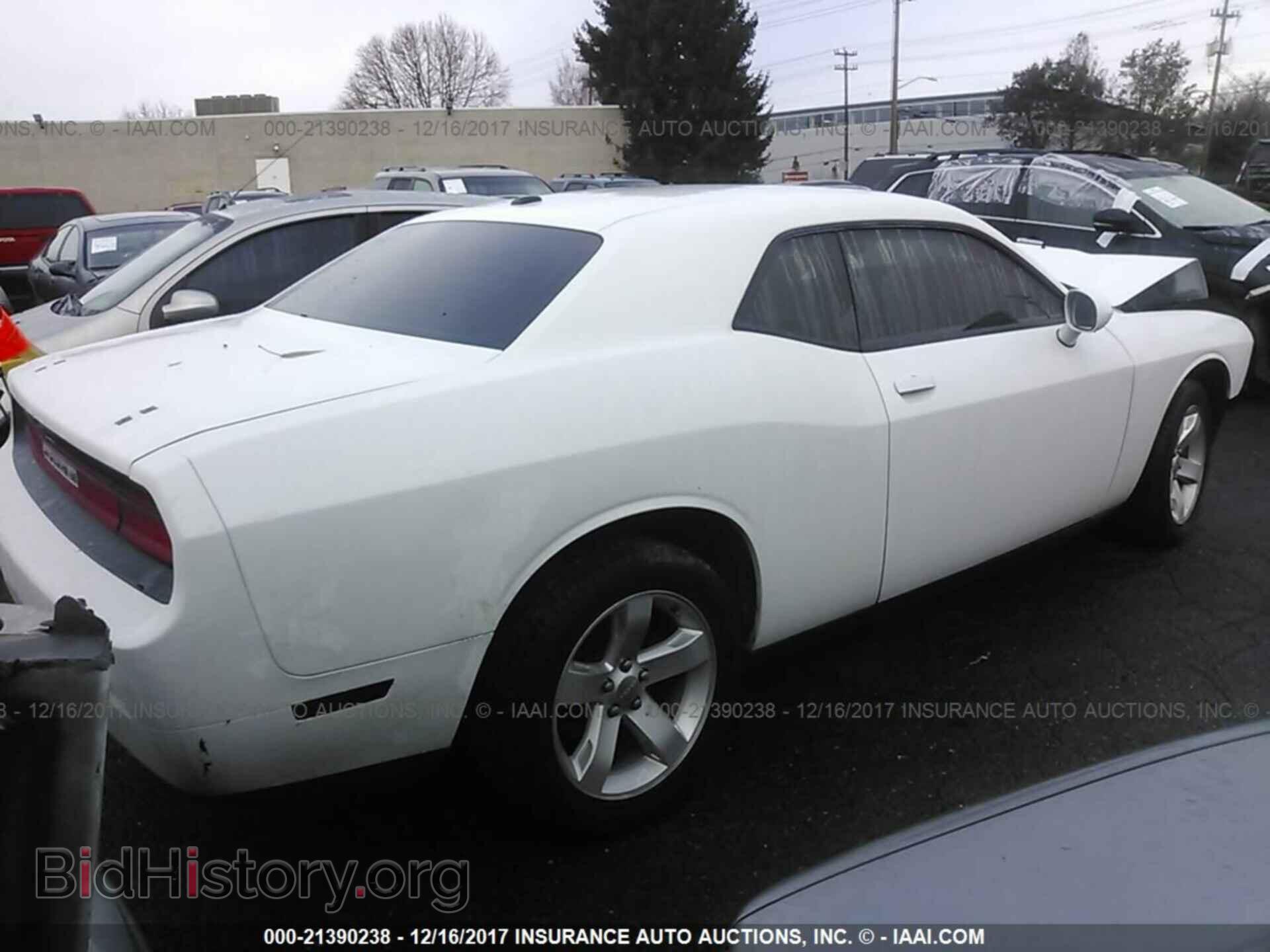 2011 Dodge Challenger - VIN: 2B3CJ4DG7BH561739 - Фото 4