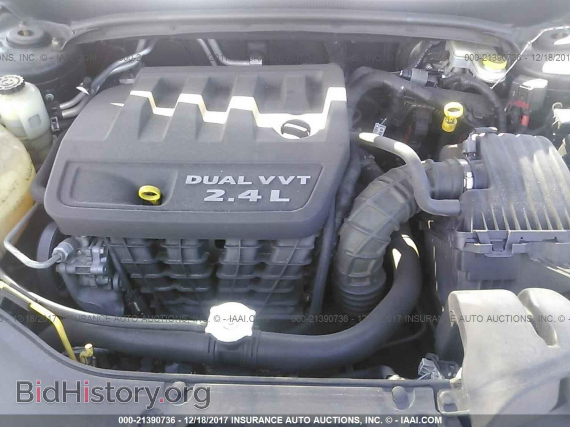 2012 Chrysler 200 - VIN: 1C3CCBAB2CN274053 - Фото 10