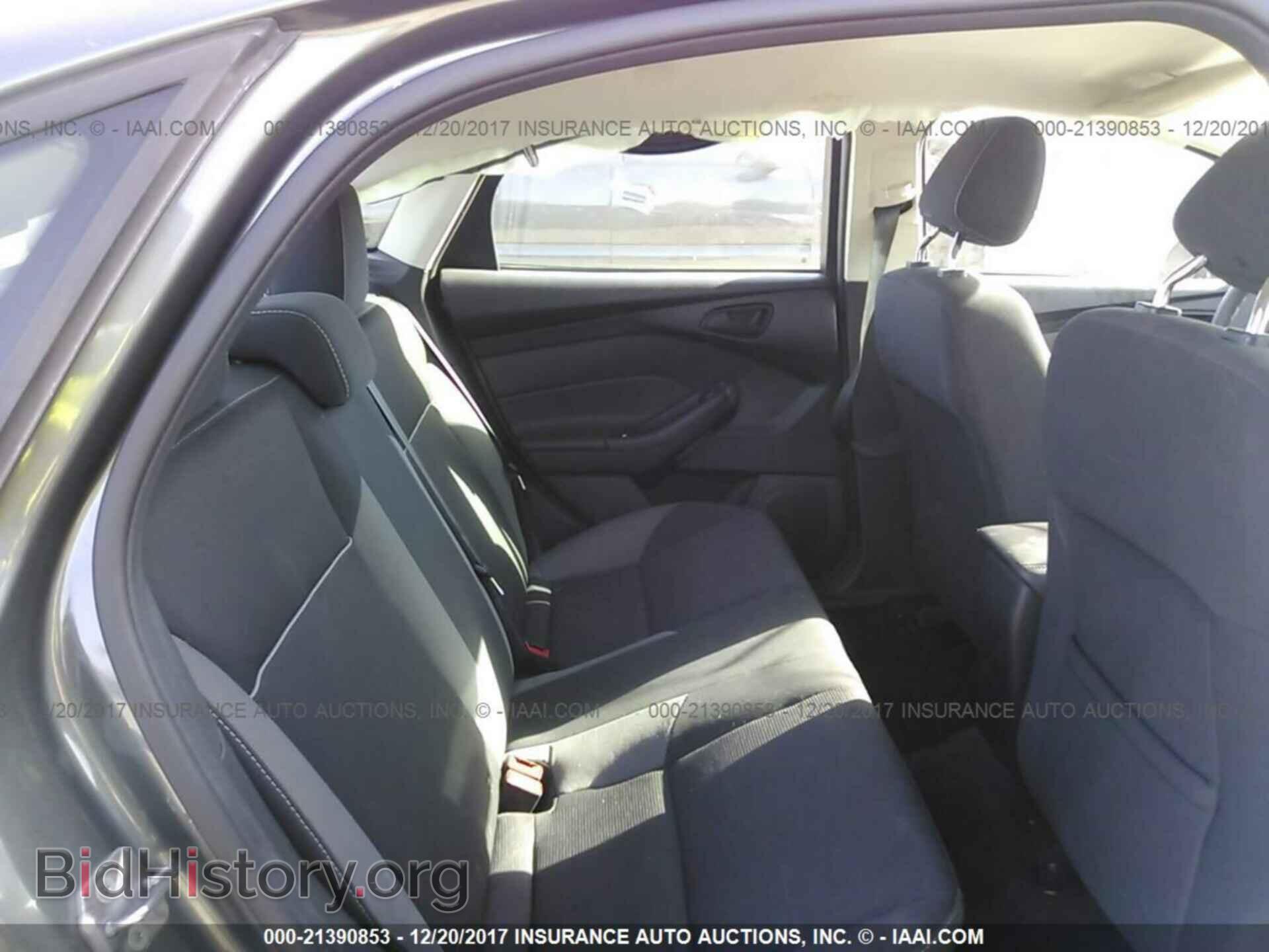 2012 Ford Focus - VIN: 1FAHP3F2XCL337941 - Фото 8
