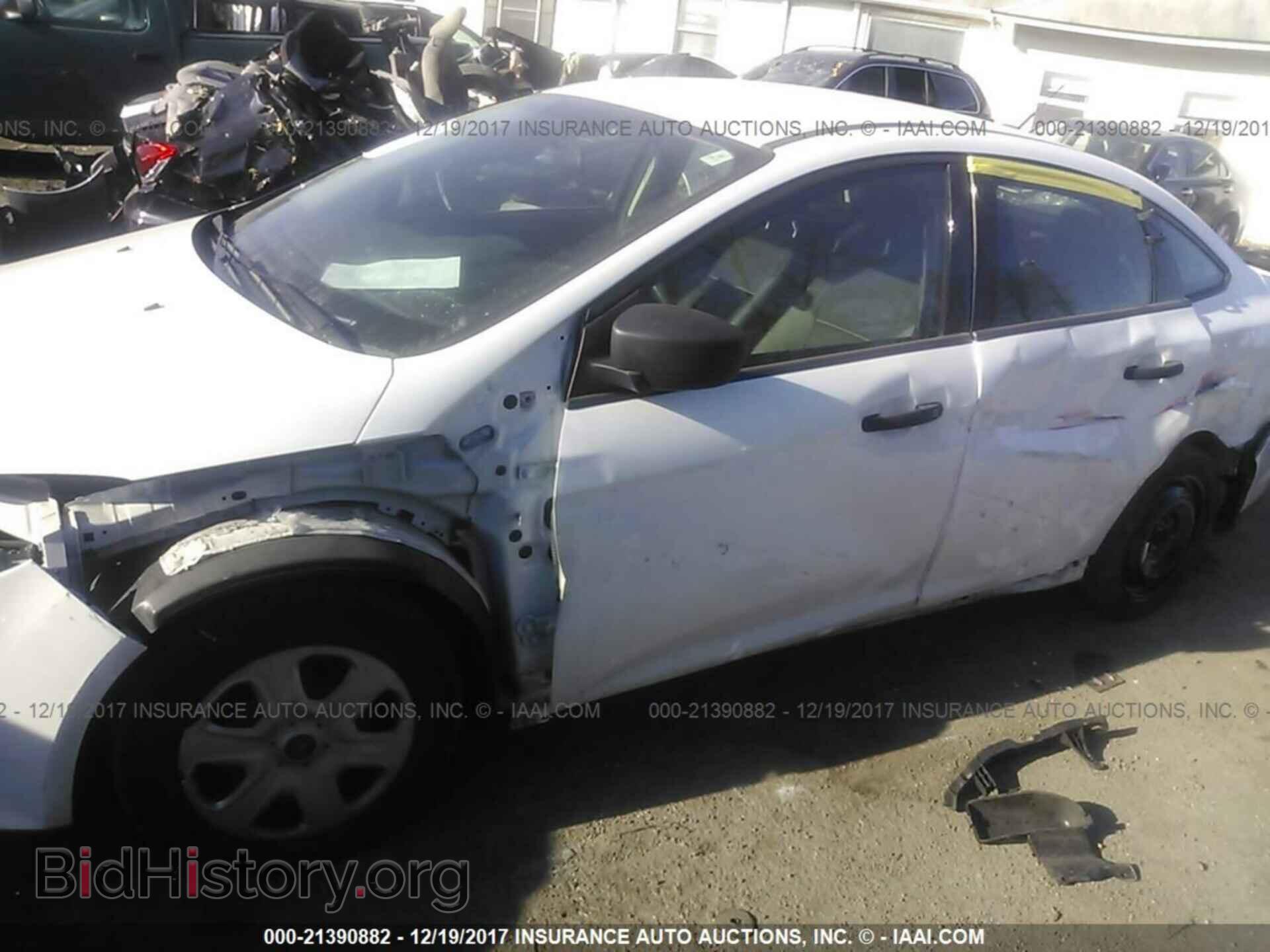 2014 Ford Focus - VIN: 1FADP3E22EL221314 - Photo 6