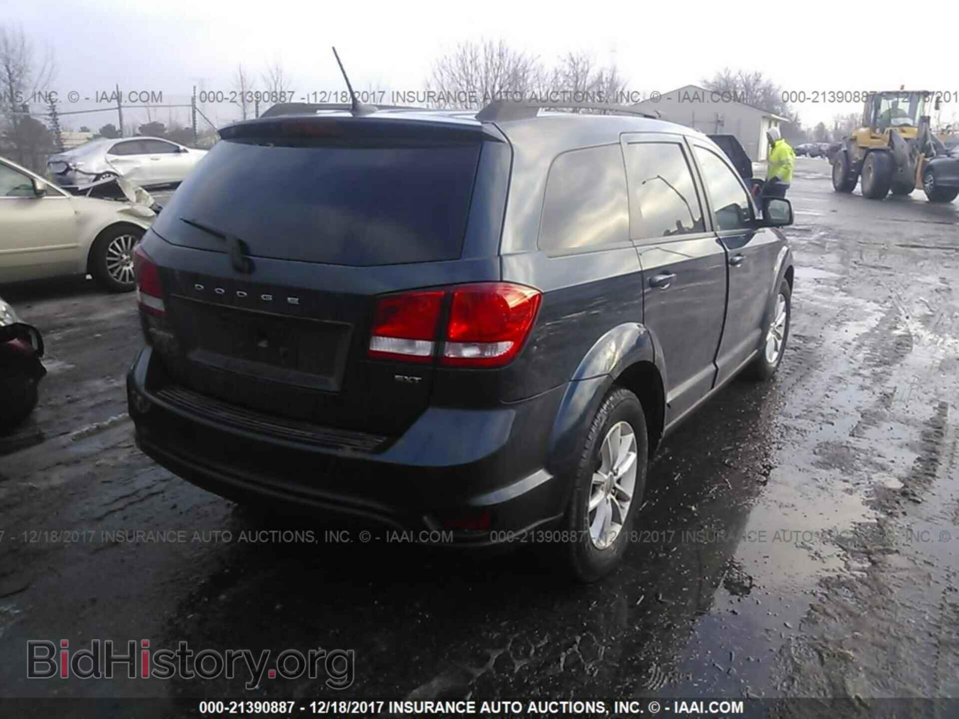 2013 Dodge Journey - VIN: 3C4PDCBB1DT586400 - Фото 4