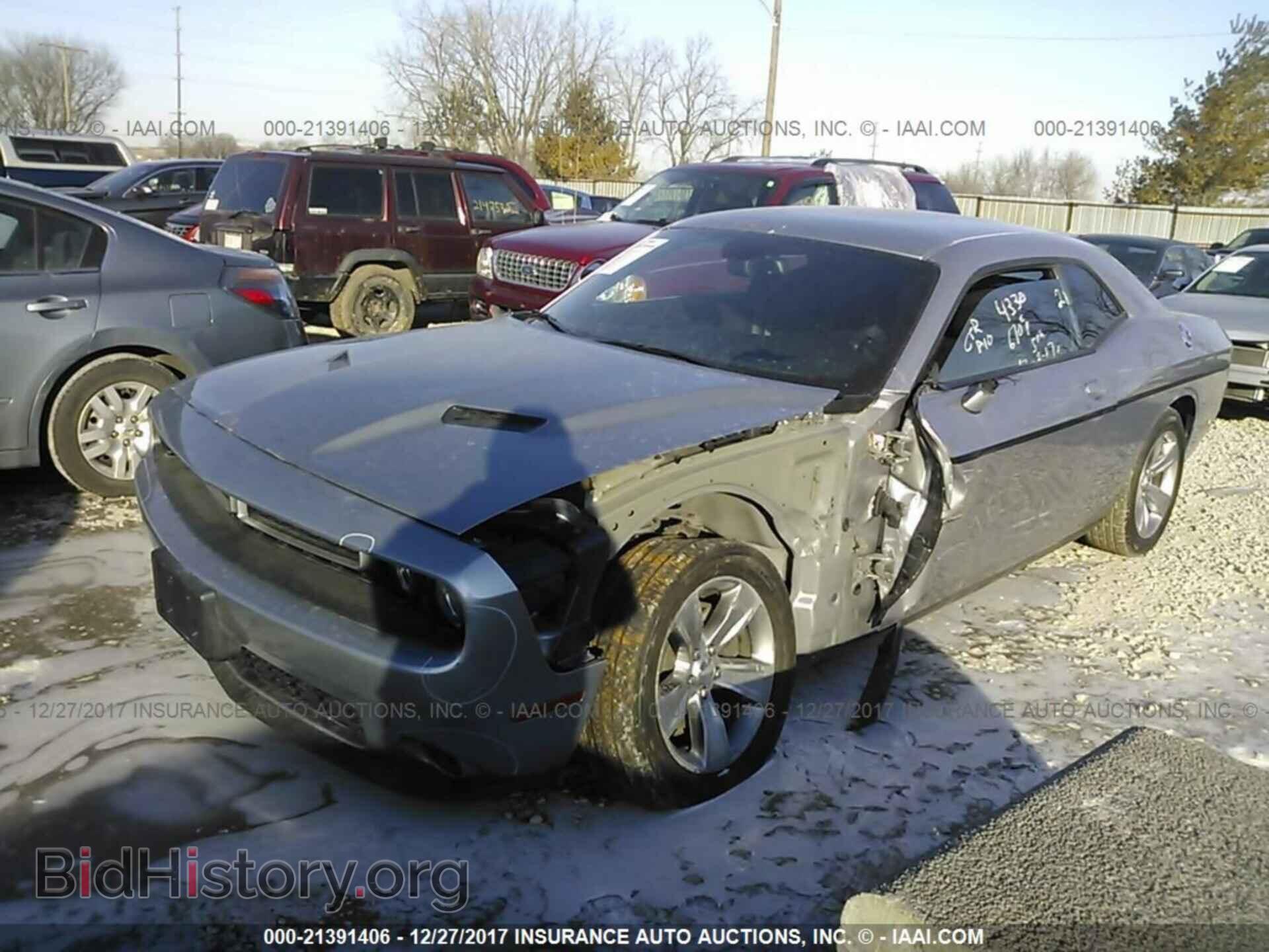 2016 Dodge Challenger - VIN: 2C3CDZAG8GH107647 - Фото 2