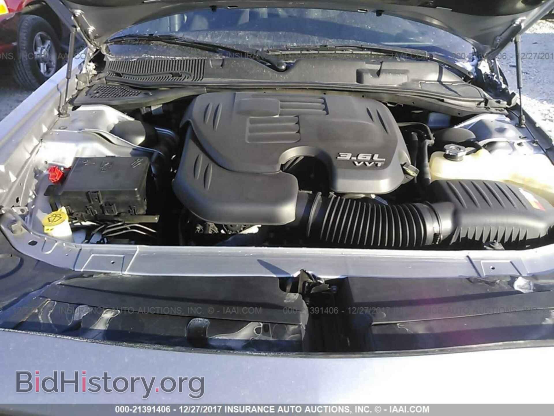 2016 Dodge Challenger - VIN: 2C3CDZAG8GH107647 - Фото 10
