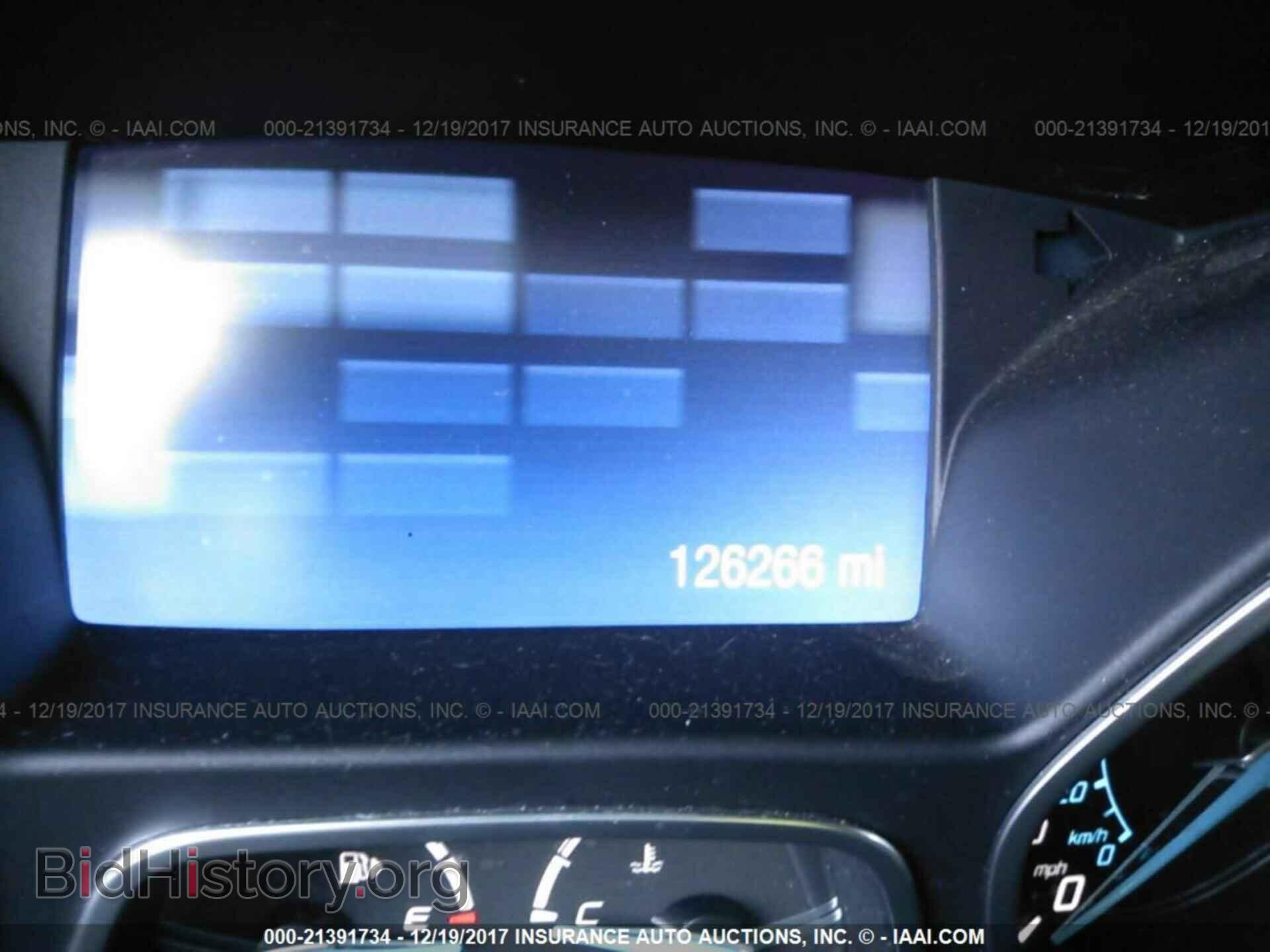 2012 Ford Focus - VIN: 1FAHP3F21CL385456 - Photo 7