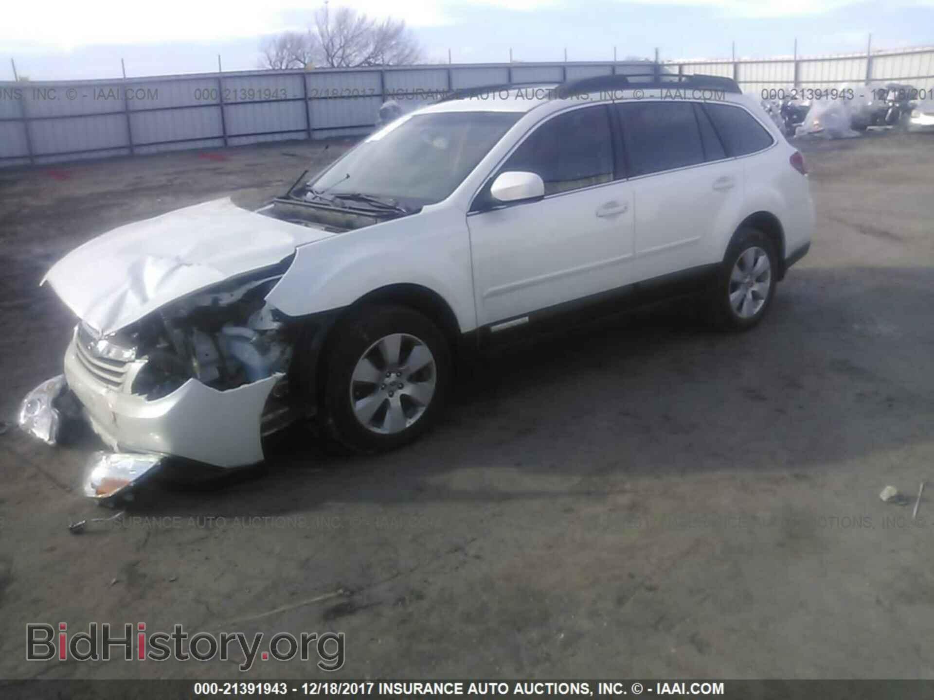 2012 Subaru Outback - VIN: 4S4BRCKC0C3290648 - Фото 2