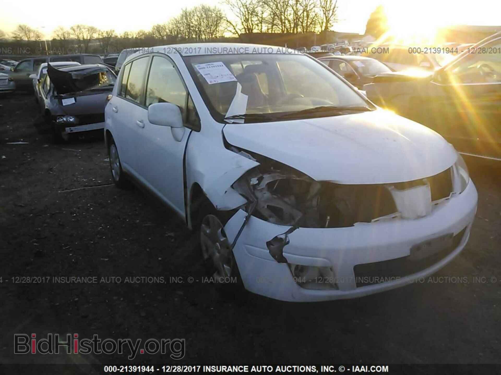Фотография 3N1BC1CP4BL477411 - Nissan Versa 2011