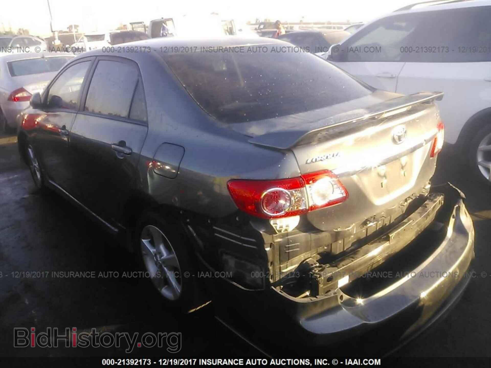 2013 Toyota Corolla - VIN: 5YFBU4EEXDP203336 - Photo 3