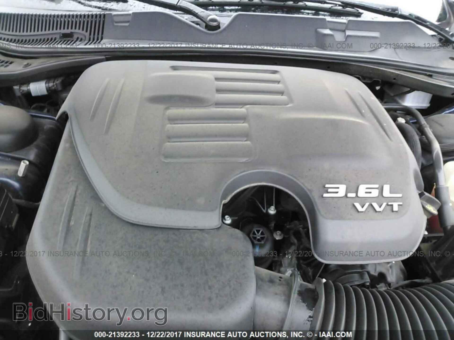 2016 Dodge Challenger - VIN: 2C3CDZAG8GH245737 - Photo 10