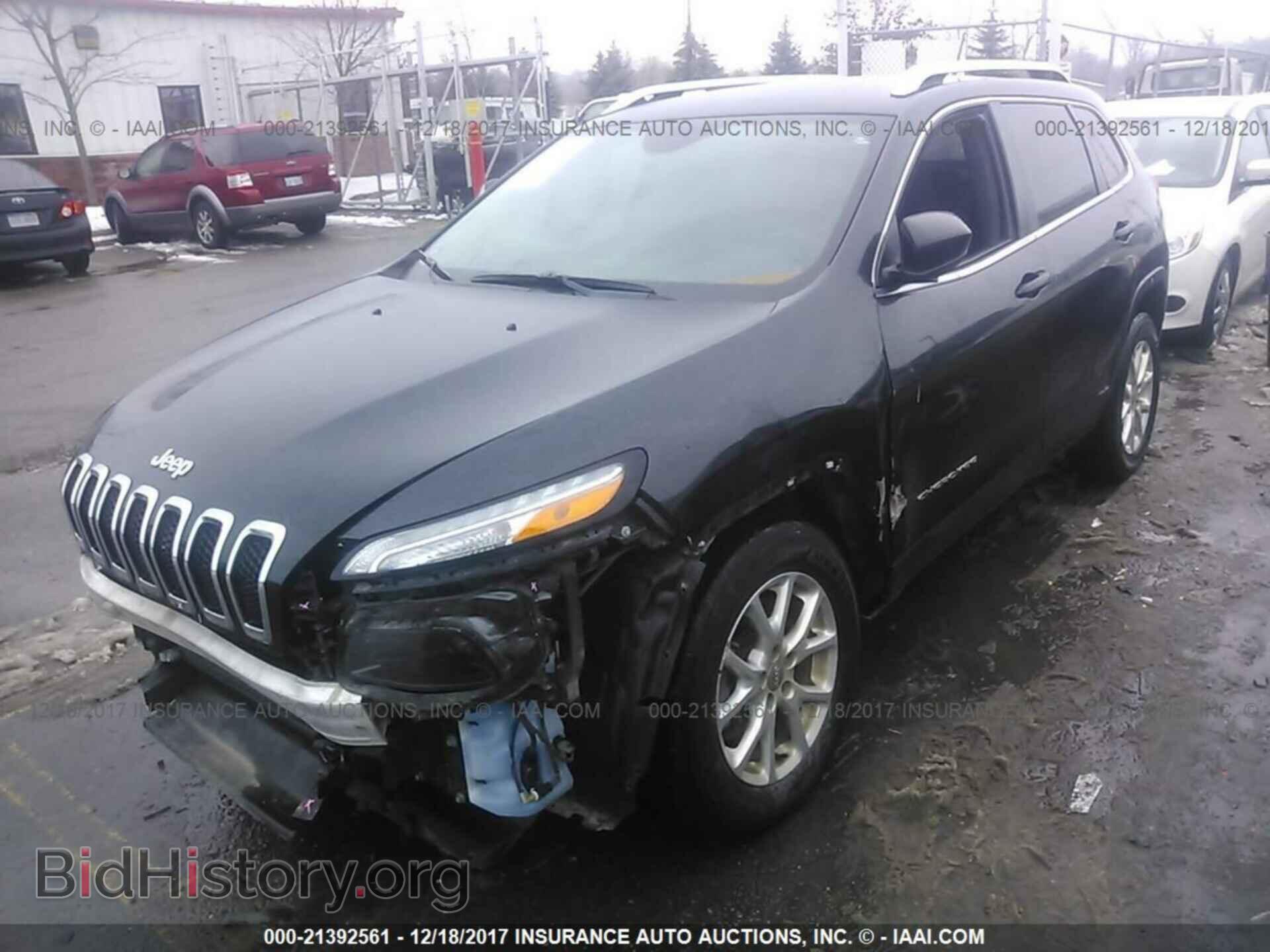 2015 Jeep Cherokee - VIN: 1C4PJMCS6FW651106 - Фото 2