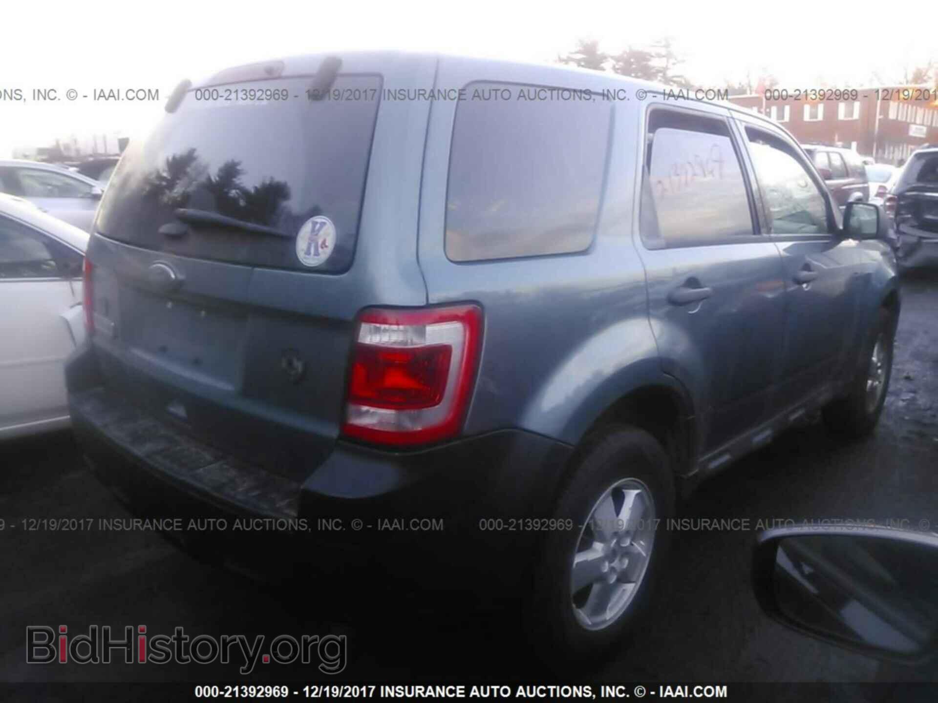 2012 Ford Escape - VIN: 1FMCU9C72CKB44992 - Photo 4