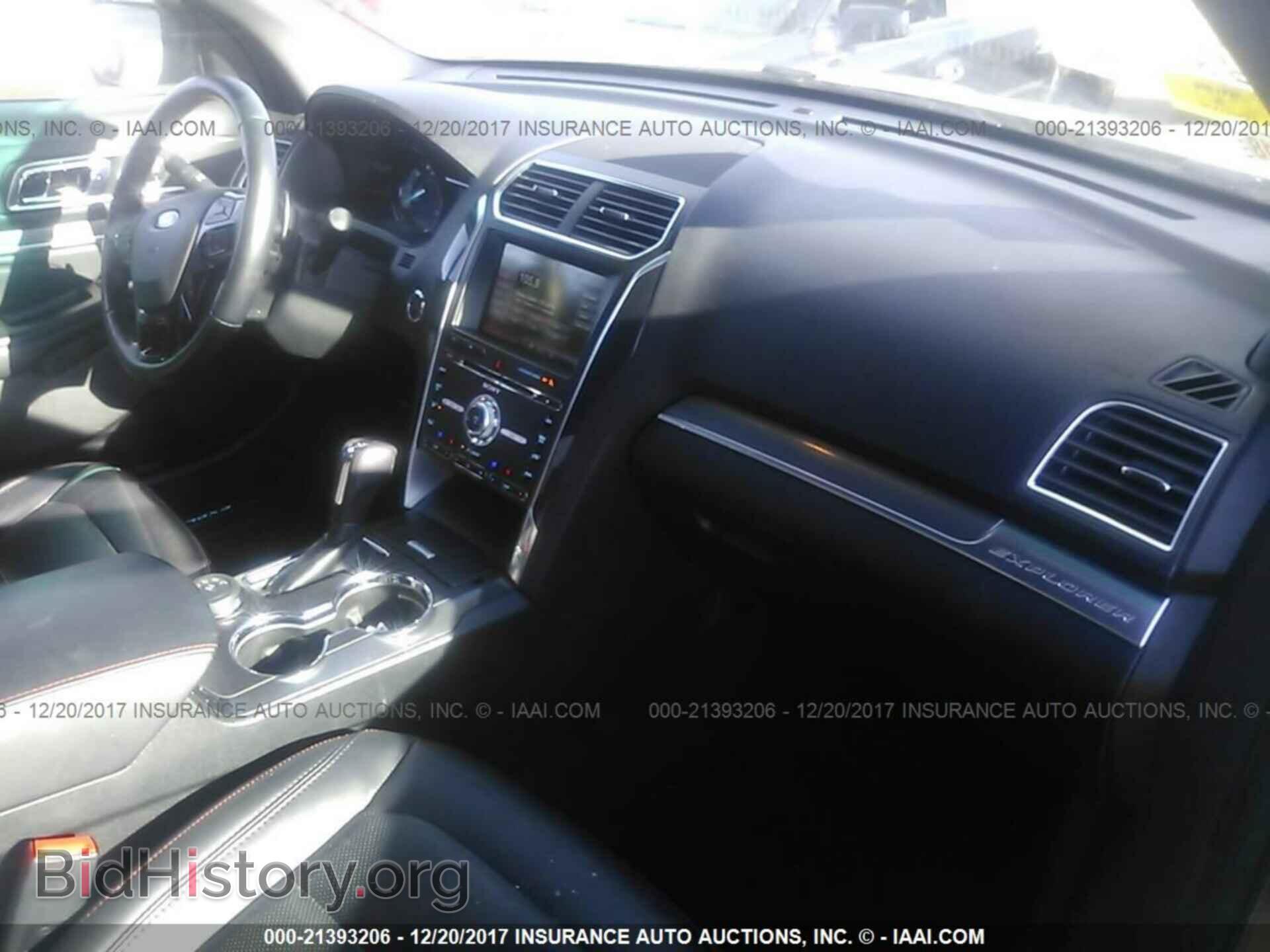2016 Ford Explorer - VIN: 1FM5K8GT2GGB59856 - Photo 5
