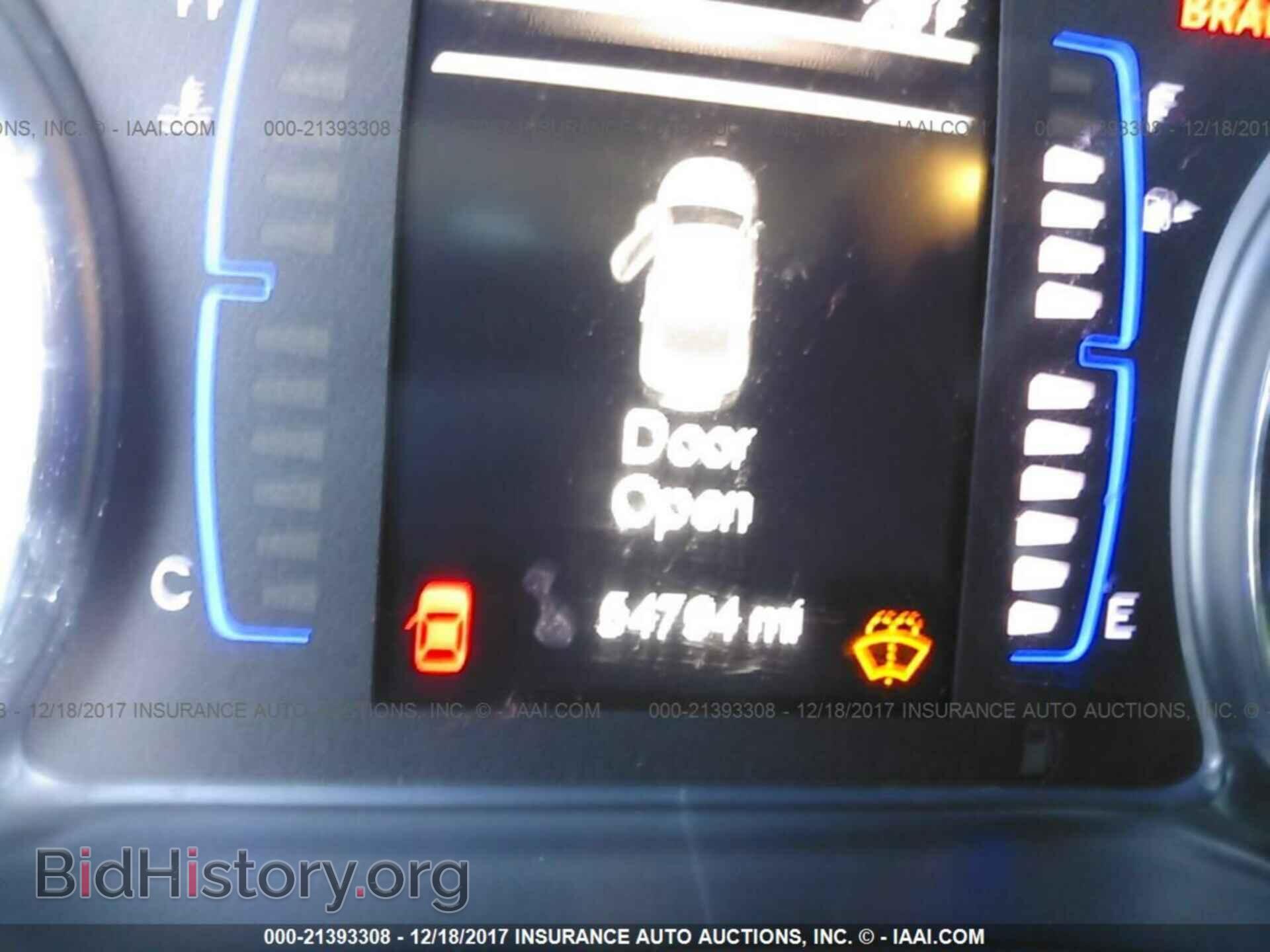 2015 Chrysler 200 - VIN: 1C3CCCAB9FN604071 - Фото 7