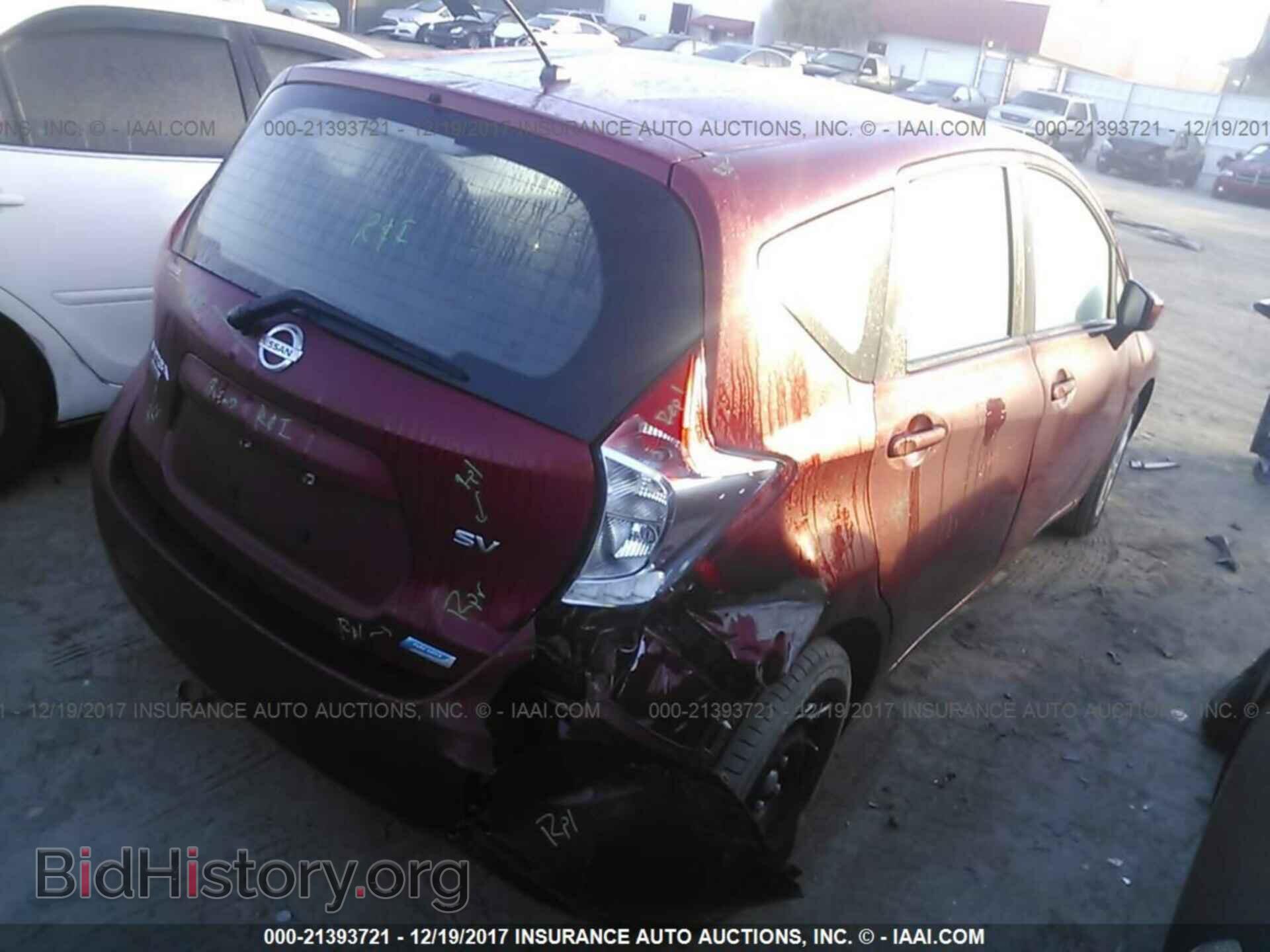 2015 Nissan Versa note - VIN: 3N1CE2CP3FL376418 - Фото 4