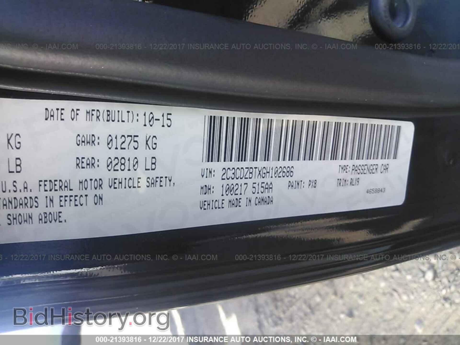 2016 Dodge Challenger - VIN: 2C3CDZBTXGH102686 - Photo 9