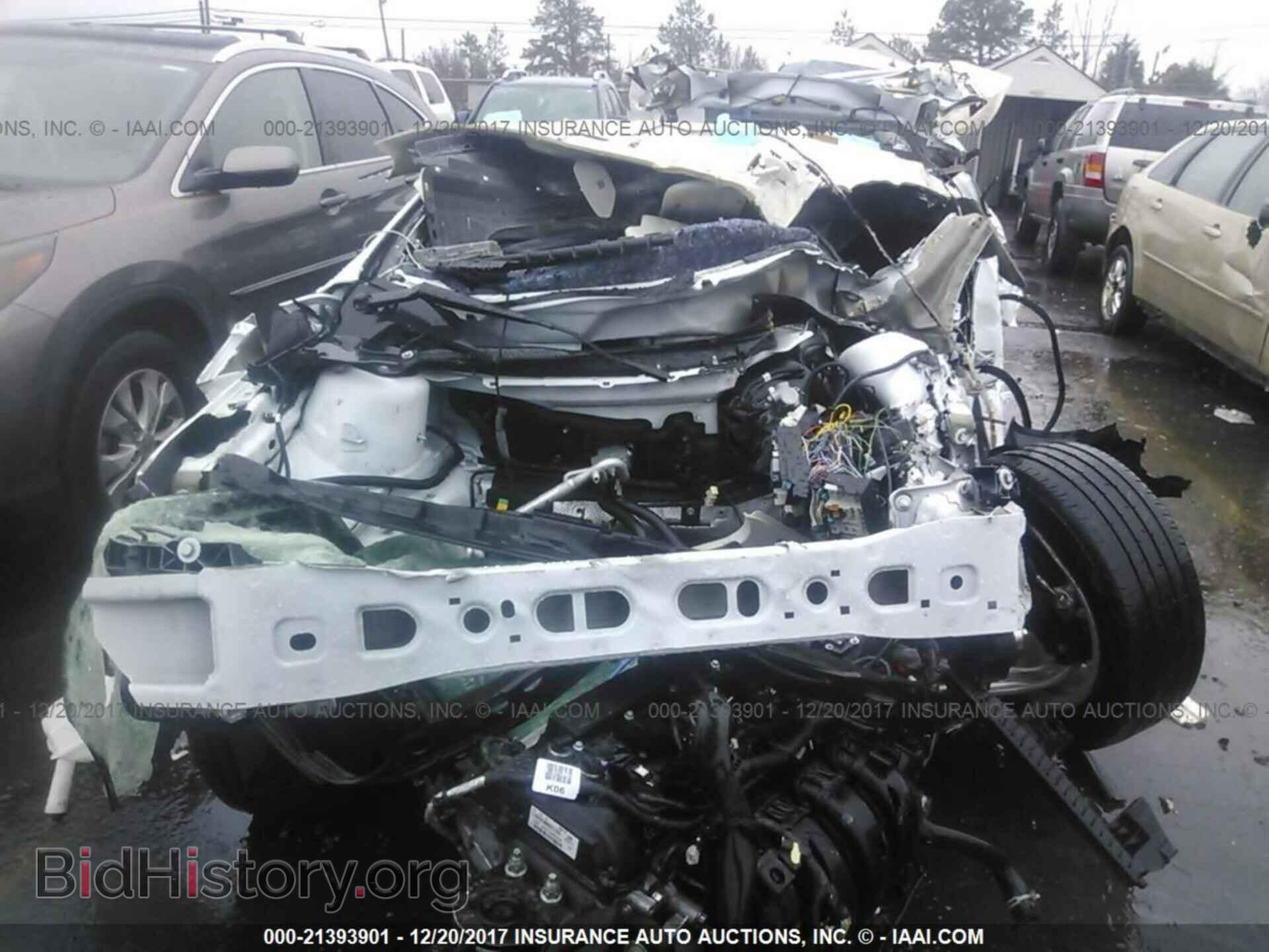 2017 Ford Focus - VIN: 1FADP3K28HL258702 - Photo 6