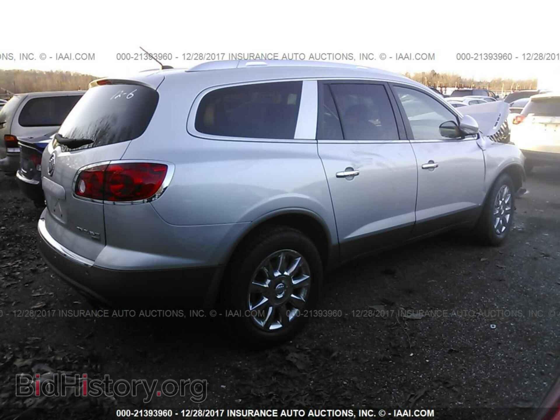 2011 Buick Enclave - VIN: 5GAKVBED4BJ372599 - Фото 4