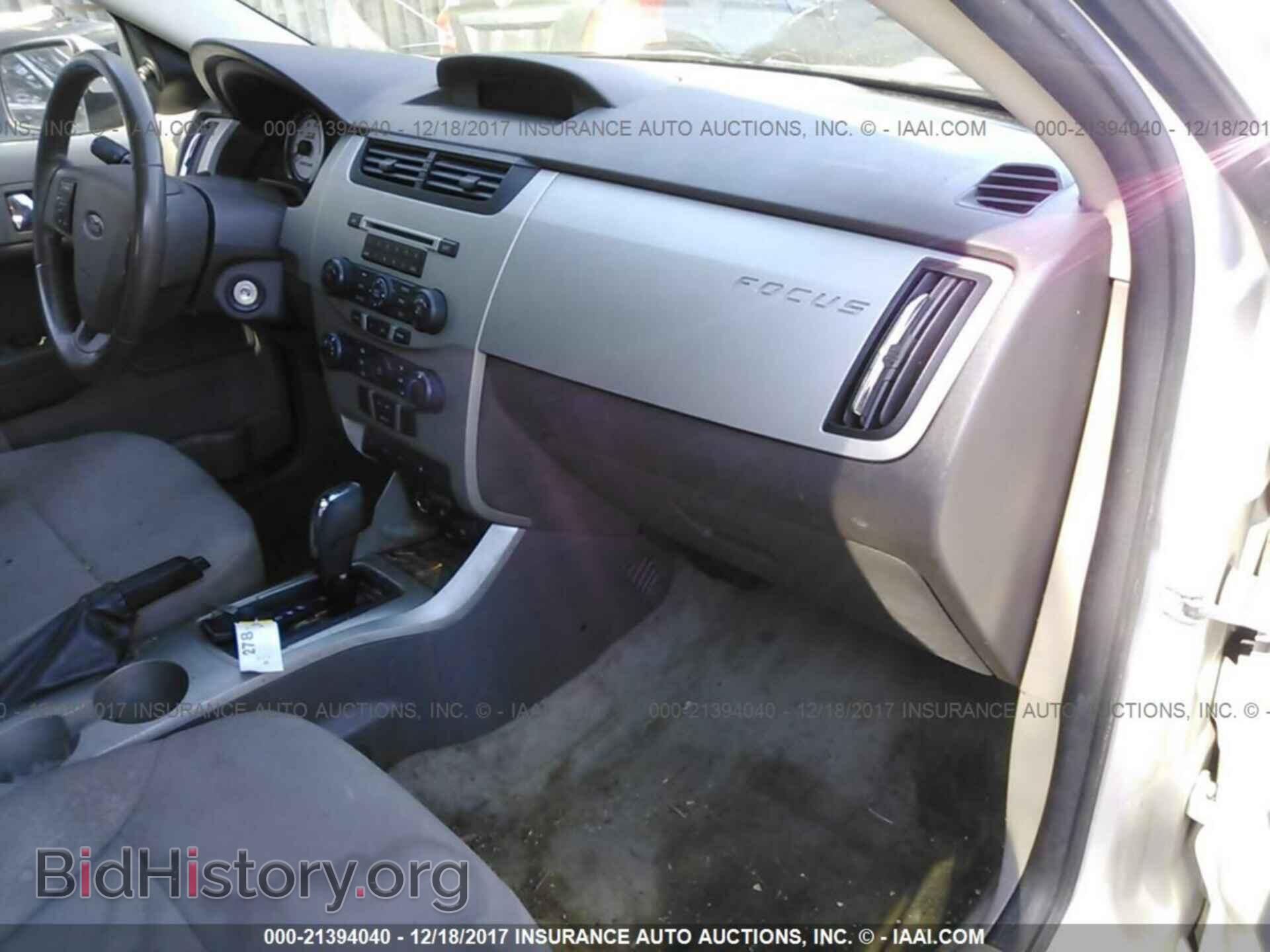 2011 Ford Focus - VIN: 1FAHP3GN4BW153701 - Фото 5