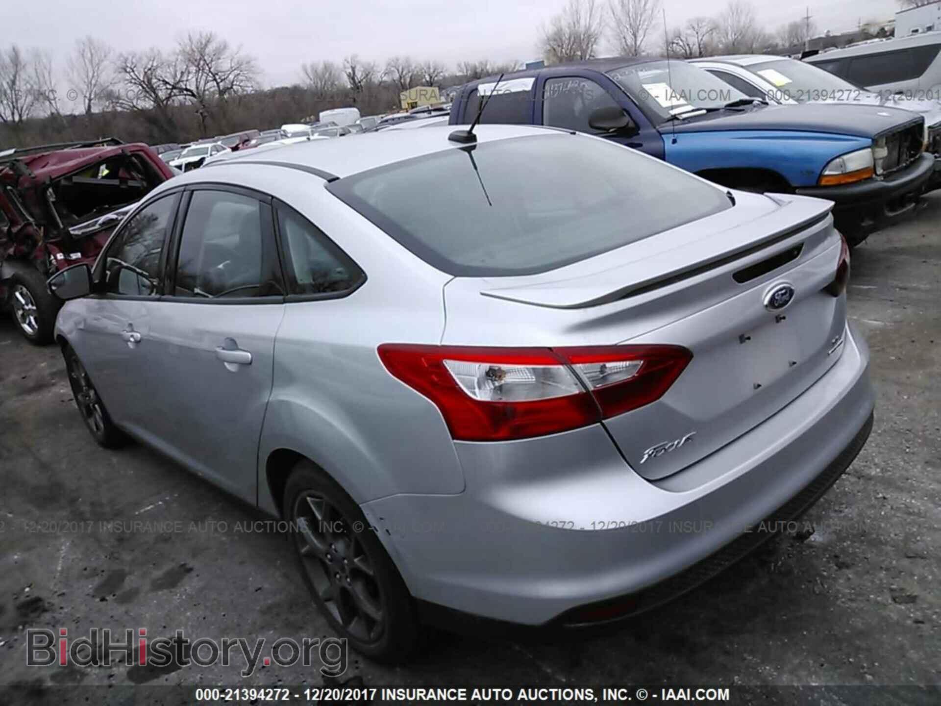 2013 Ford Focus - VIN: 1FADP3F26DL384285 - Photo 3