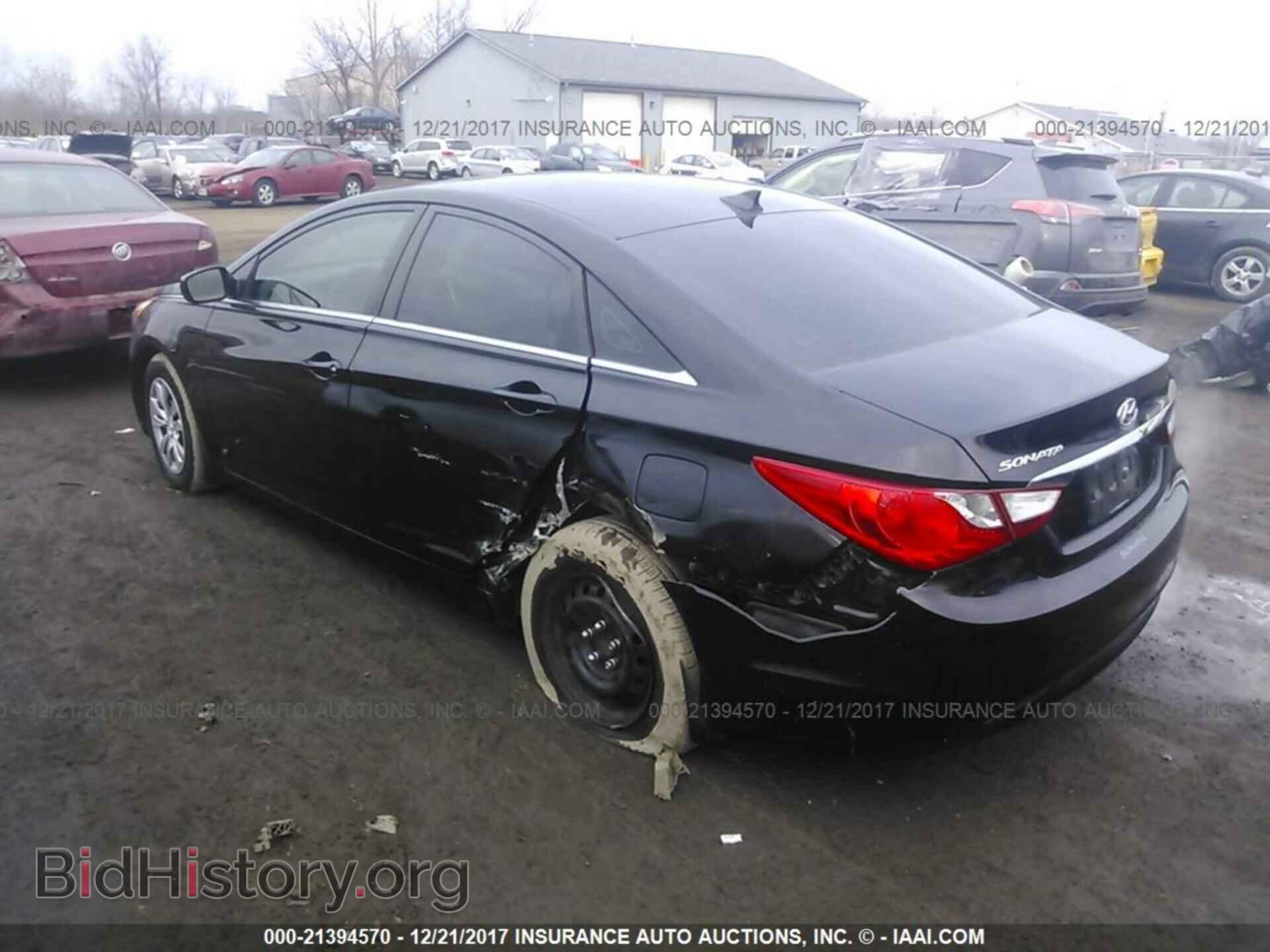 2012 Hyundai Sonata - VIN: 5NPEB4AC3CH463712 - Фото 3