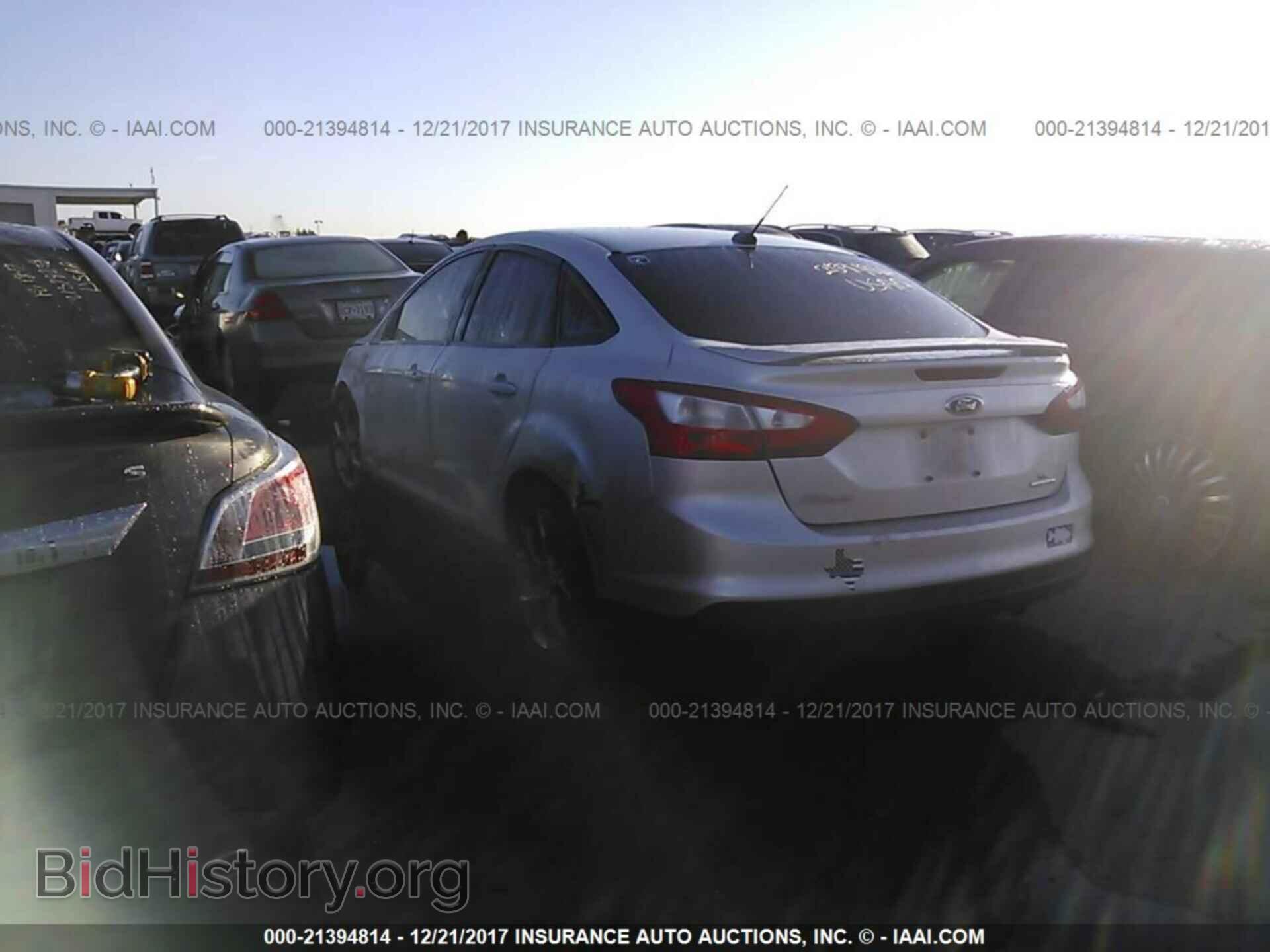 2014 Ford Focus - VIN: 1FADP3F25EL155596 - Фото 3